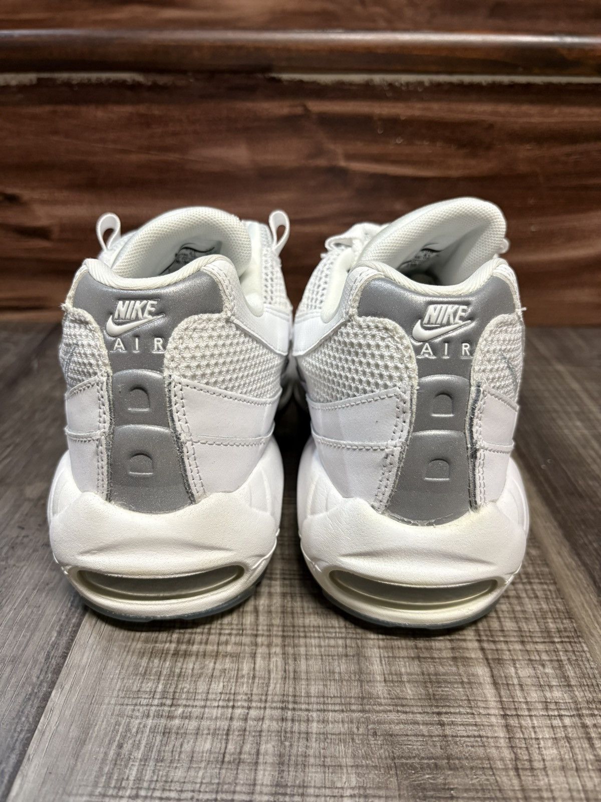 Nike Nike Air Max 95 Triple White size 8 Size US 8 / EU 41 - 7 Thumbnail
