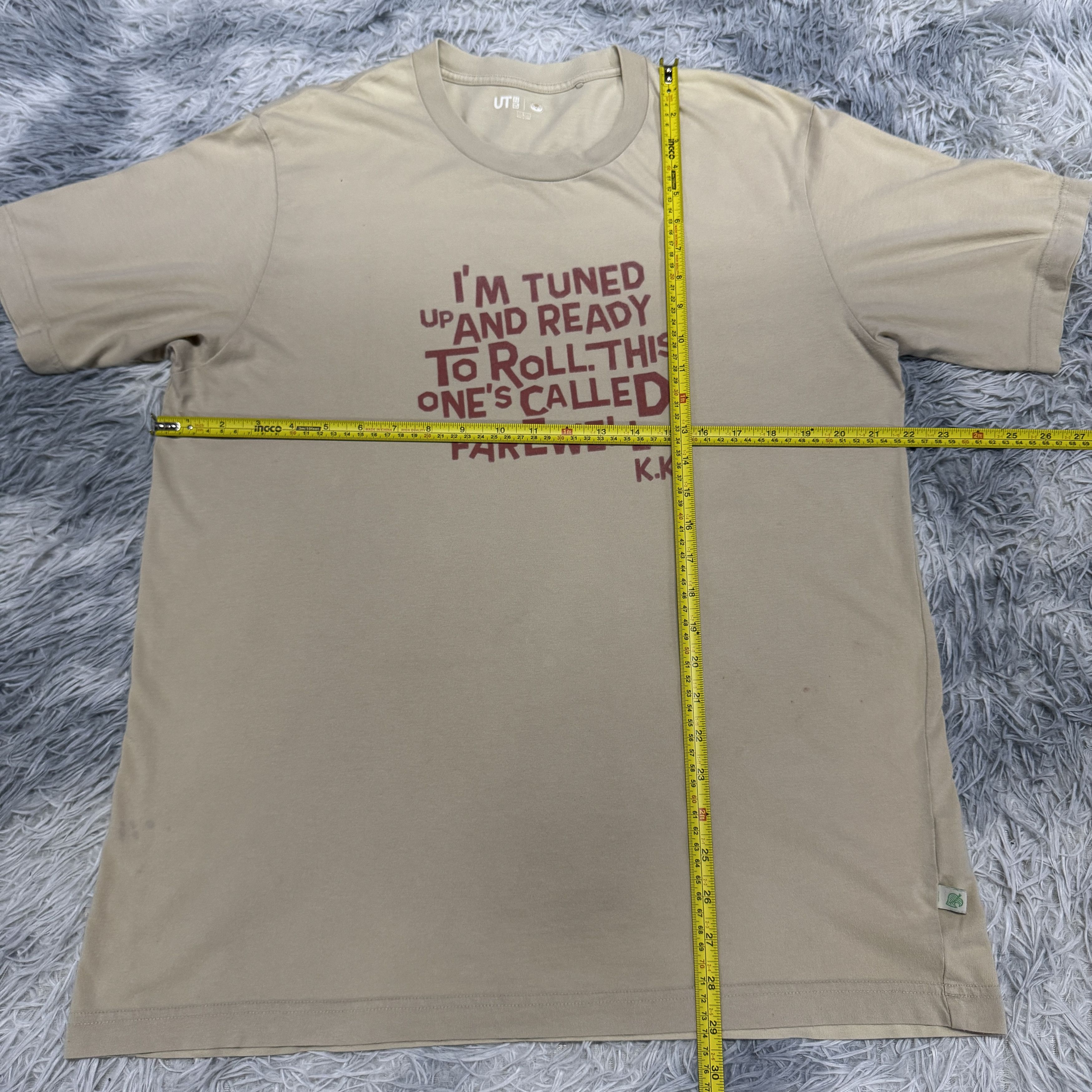 Anime Uniqlo Animal Crossing New Horizons 2020 Slogan Tshirt Size US L / EU 52-54 / 3 - 5 Thumbnail