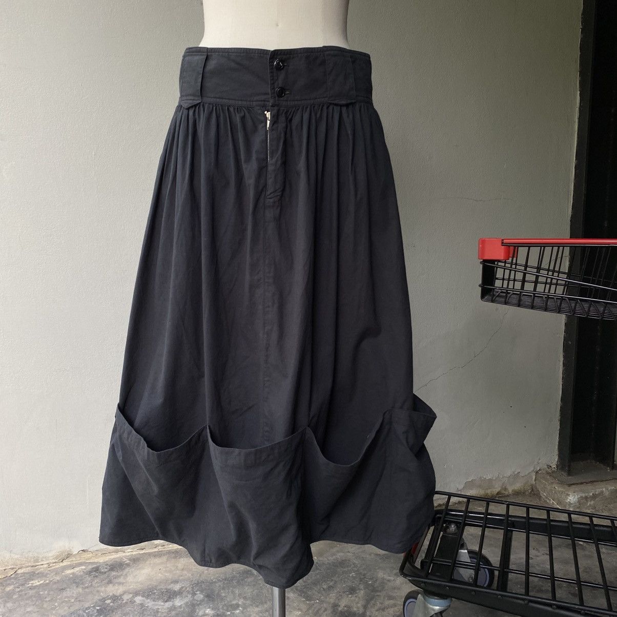 Issey Miyake Issey Miyake Black Skirt with Gathered Pocket Hem Detail Size 33" - 1 Thumbnail