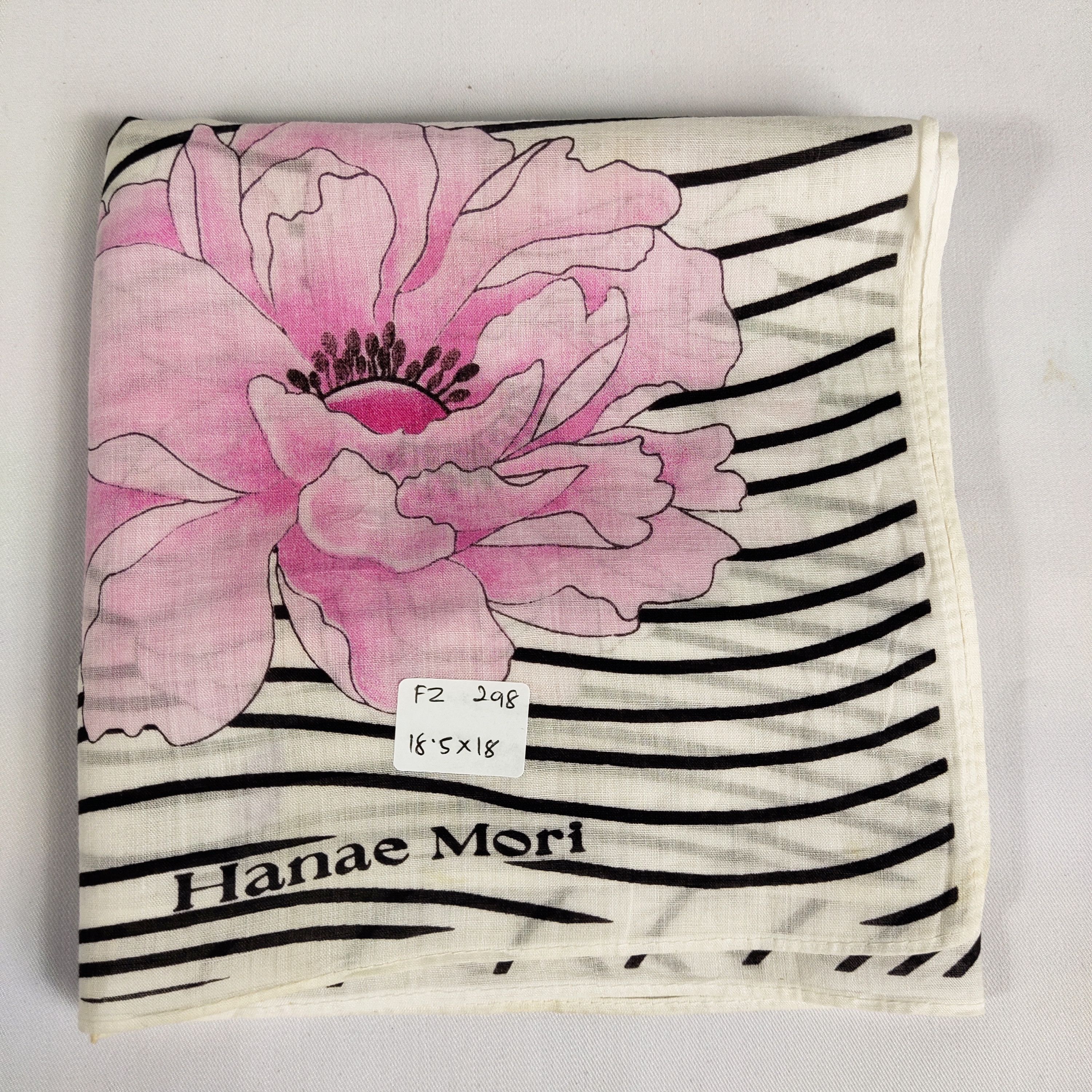 Hanae Mori × Vintage Hanae Mori Handkerchief / Neckerchief / Bandana FZ298 Size ONE SIZE - 2 Thumbnail
