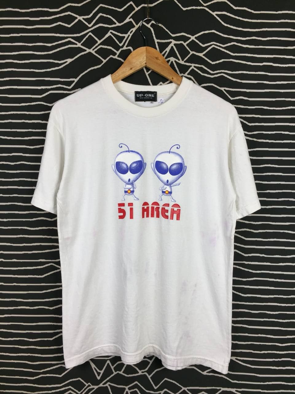 Vintage UP-ONE Area 51 Alien Dancing Sarcastic Funny Tee Size US M / EU 48-50 / 2 - 2 Thumbnail