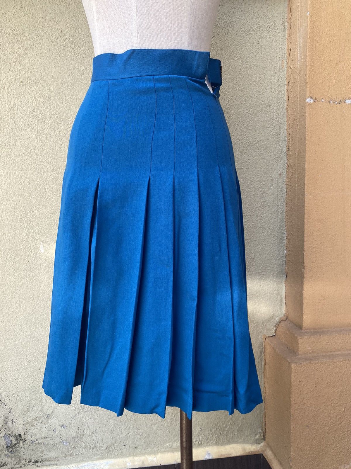 Christian Dior Monsieur christian dior ete 1989 sample skirt Size 25" / US 0 / IT 36 - 1 Thumbnail