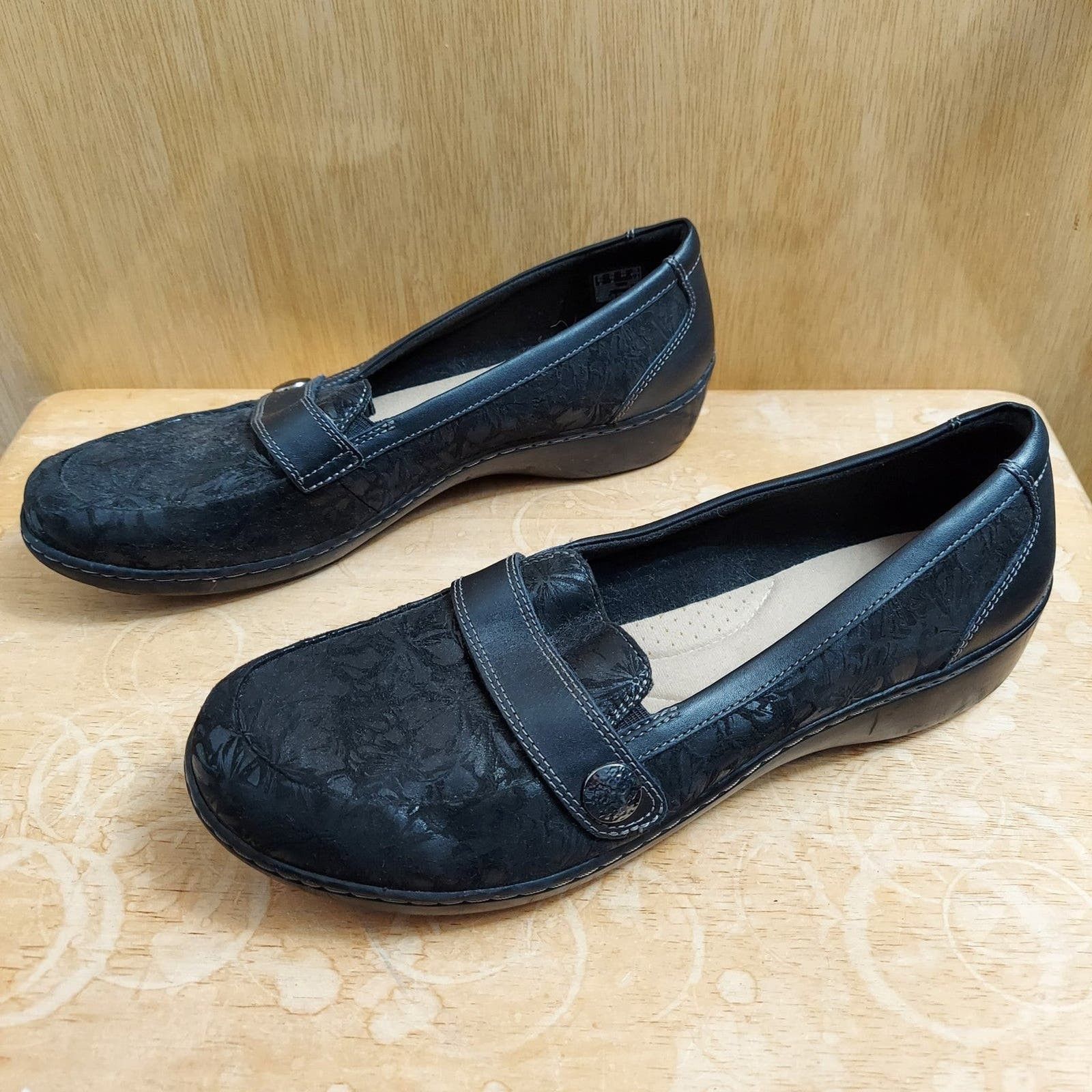clarks cora daisy loafer