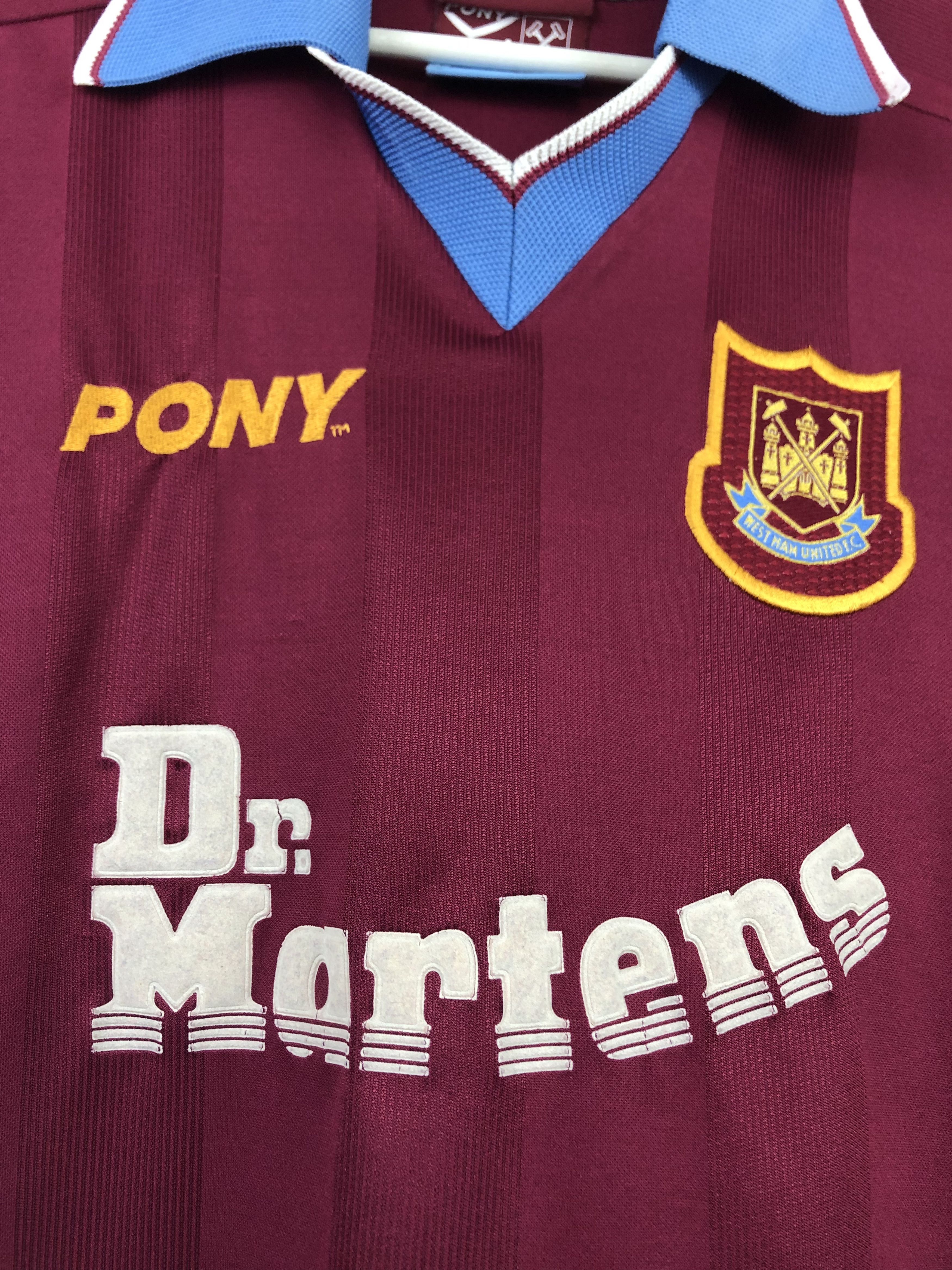 Vintage West Ham United Home football shirt 1998 Soccer Jersey Pony Size US XL / EU 56 / 4 - 5 Thumbnail