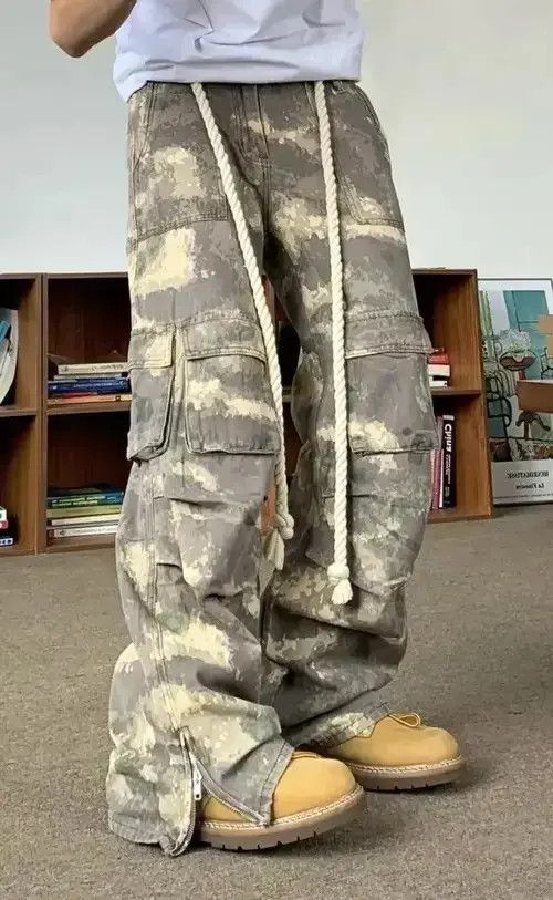 Designer Oversize Camouflage Cargo Pant Size US 30 / EU 46 - 1 Thumbnail