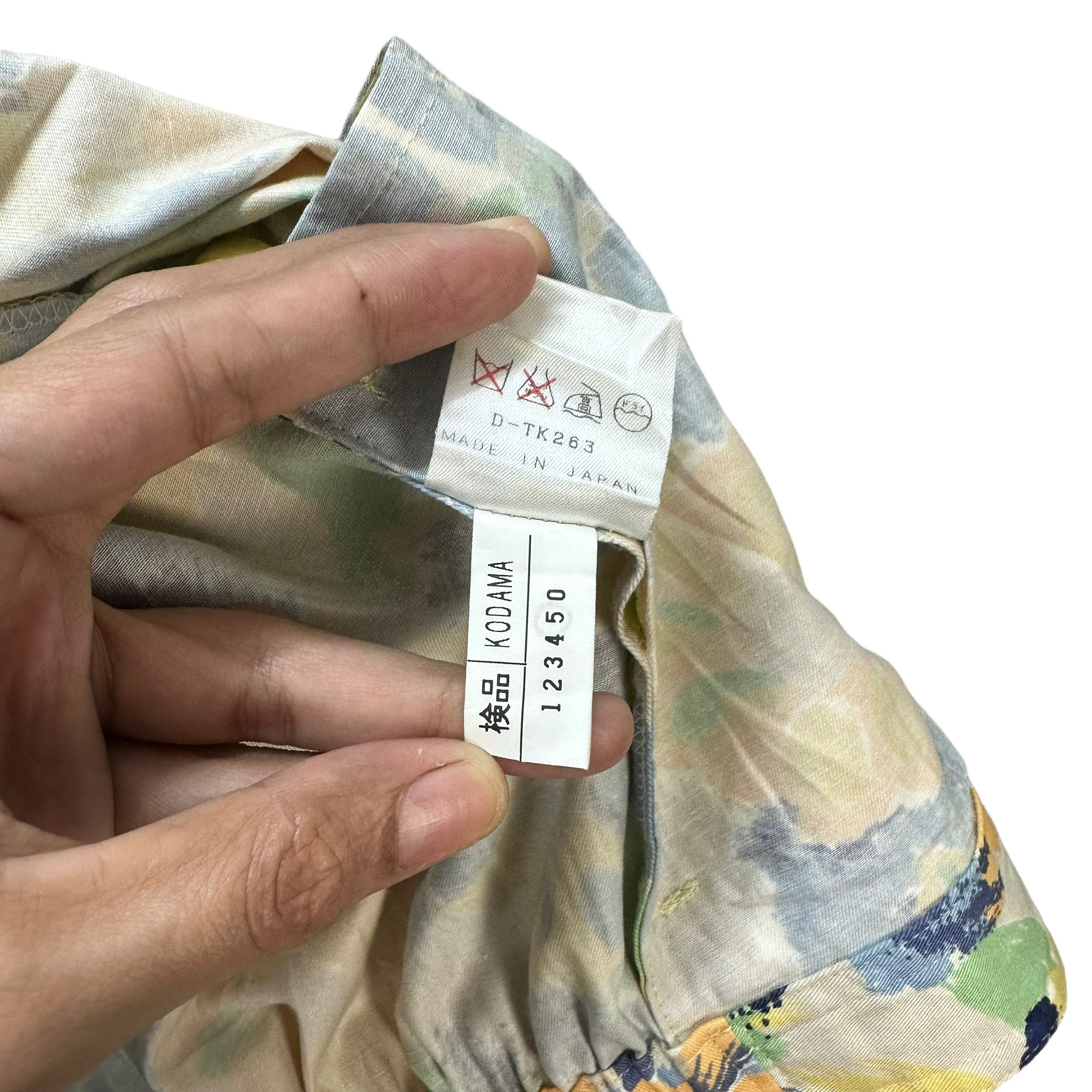 Japanese Brand KODAMA FLOWER FULLPRINT CROPPED JACKET #8255-218 Size S / US 4 / IT 40 - 8 Thumbnail