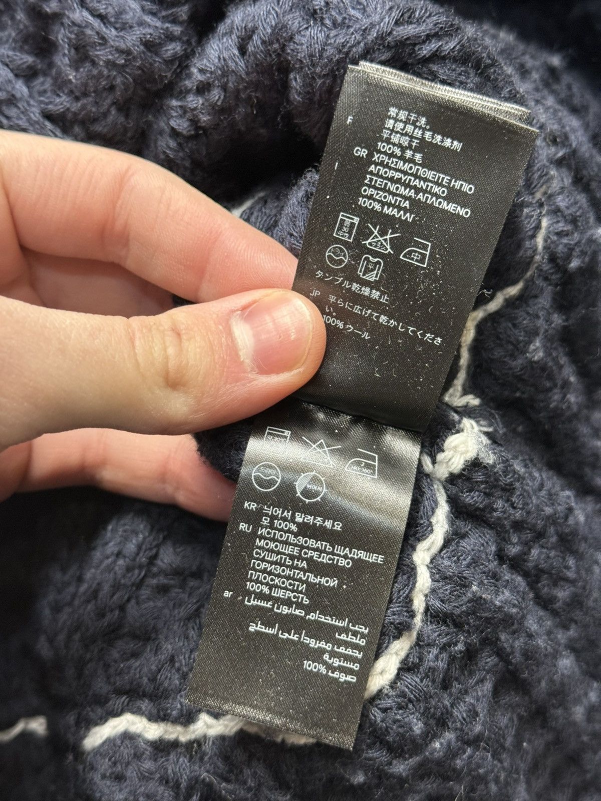 H&M × Maison Margiela Maison Margiela H&M Cable Knit V-Neck Wool Sweater Jumper Size US S / EU 44-46 / 1 - 12 Thumbnail