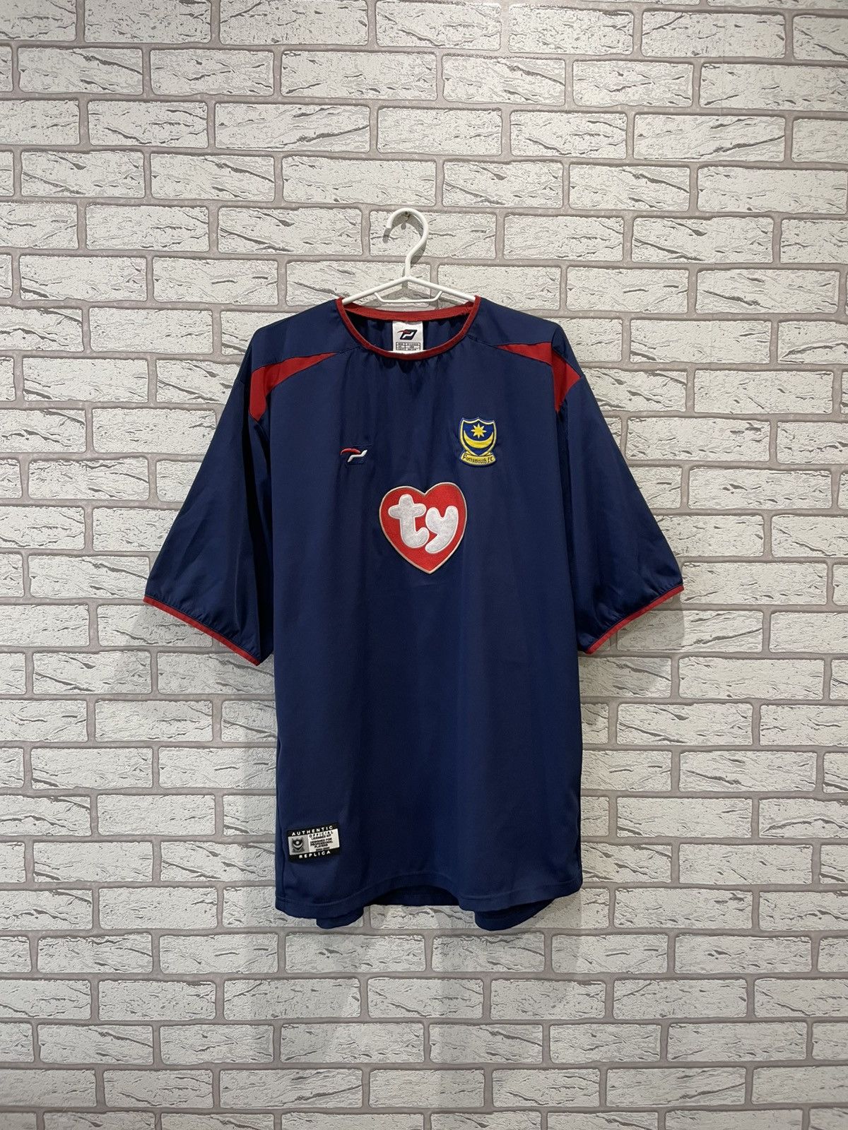 Vintage Portsmouth 2003 2004 2005 Away Football Shirt Soccer Jersey Size US XL / EU 56 / 4 - 1 Thumbnail