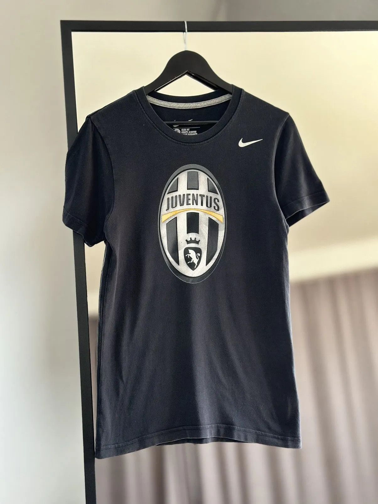 Nike Vintage Jersey Juventus nike black Ronaldo Soccer T-shirt Size US S / EU 44-46 / 1 - 2 Thumbnail