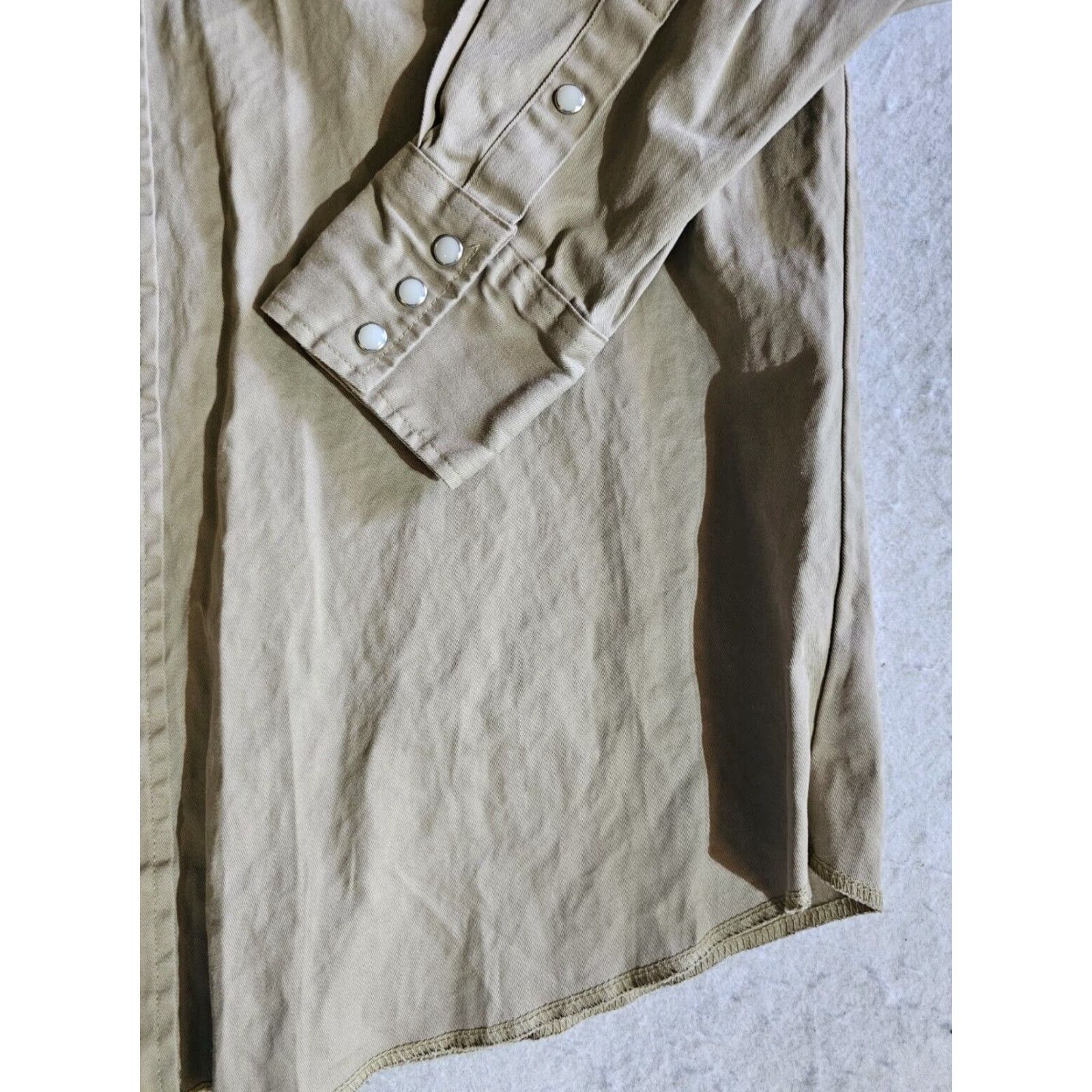 Wrangler VINTAGE Wrangler Khaki Pearl Snap Heavy Canvas Western Work Shirt Mens 2XL Tall Size 2XLT N/A Size US XXL / EU 58 / 5 - 6 Thumbnail