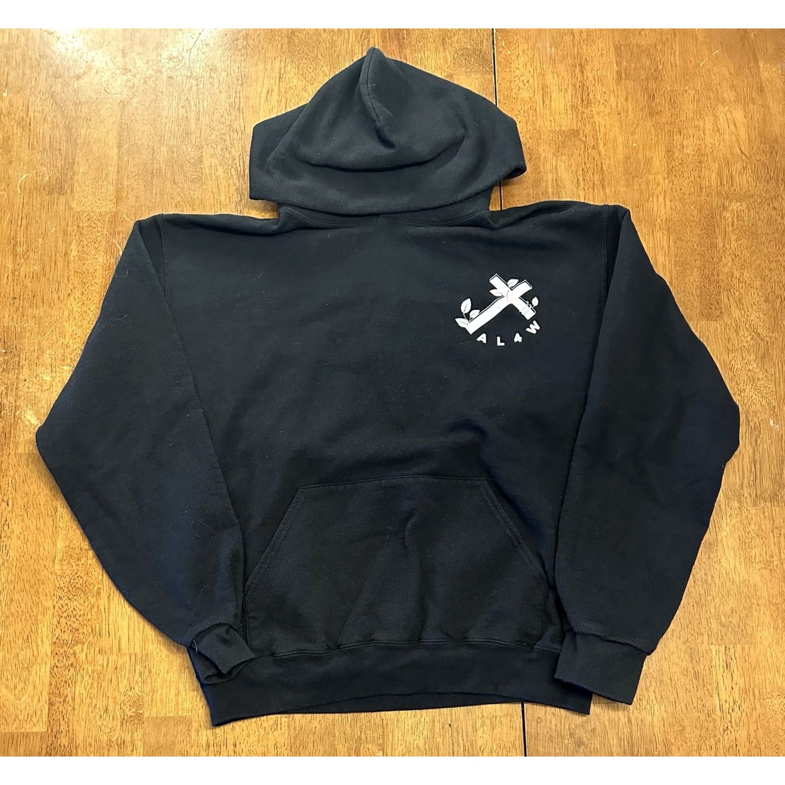 Sanctuary A Loss For Words Hoodie Sweatshirt Medium Boston Pop Punk Band No Sanctuary Unisex Adults M Black Pullover Size US M / EU 48-50 / 2 - 3 Thumbnail