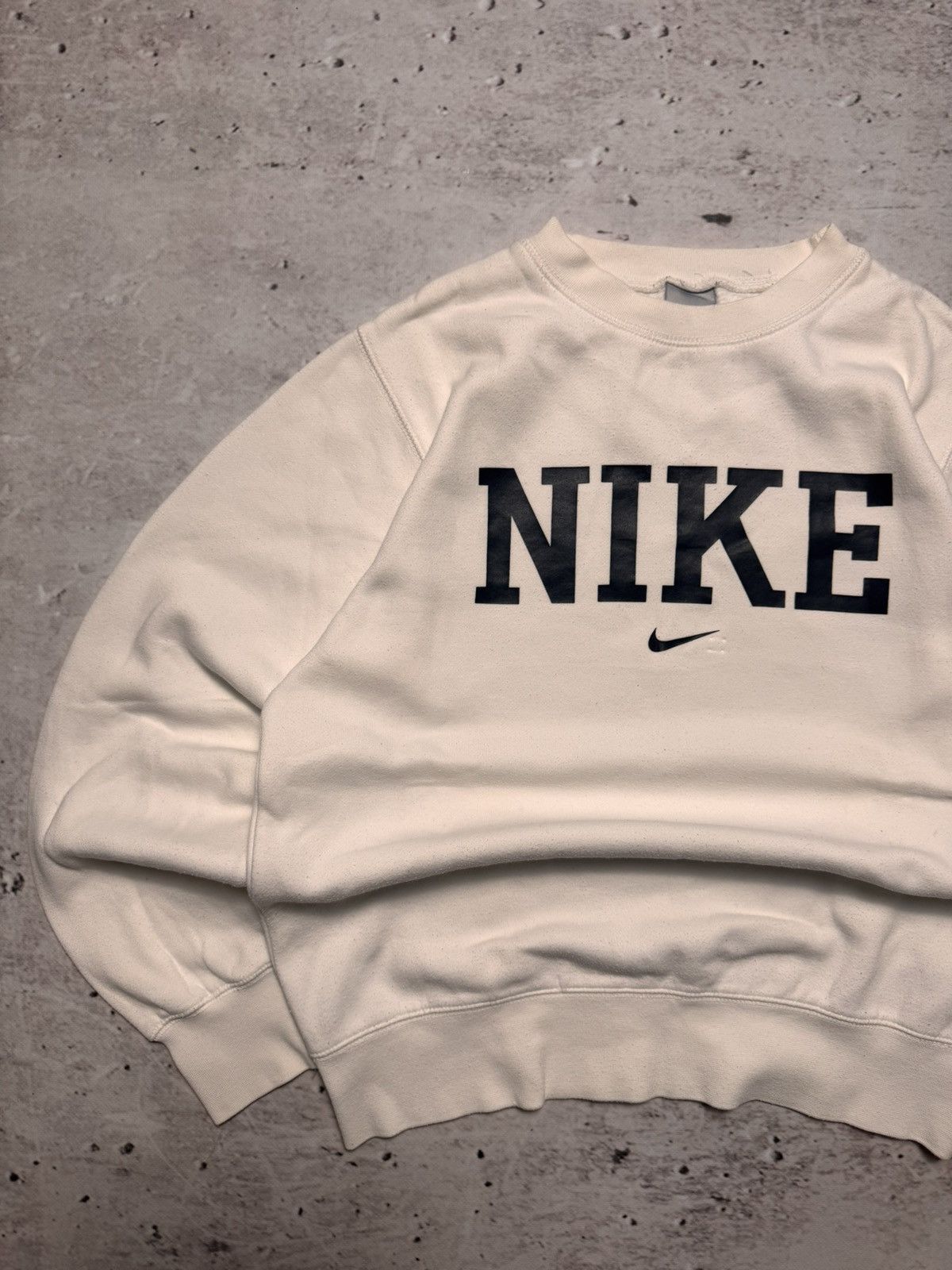 Nike × Vintage NIKE VINTAGE CENTER LOGO OVERSIZE BOXY SWEATSHIRT Size US S / EU 44-46 / 1 - 2 Thumbnail