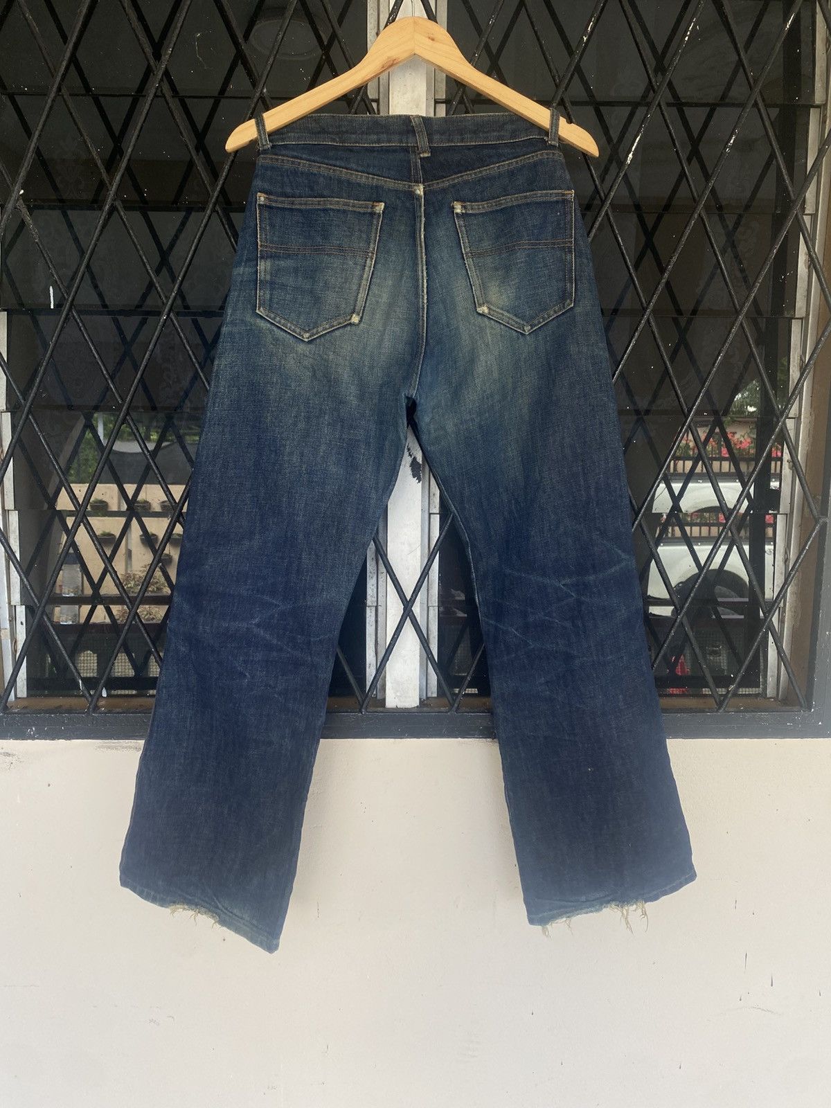 Katharine Hamnett London Katherine Hamnett London Distressed Flare Jeans Size US 31 - 3 Thumbnail