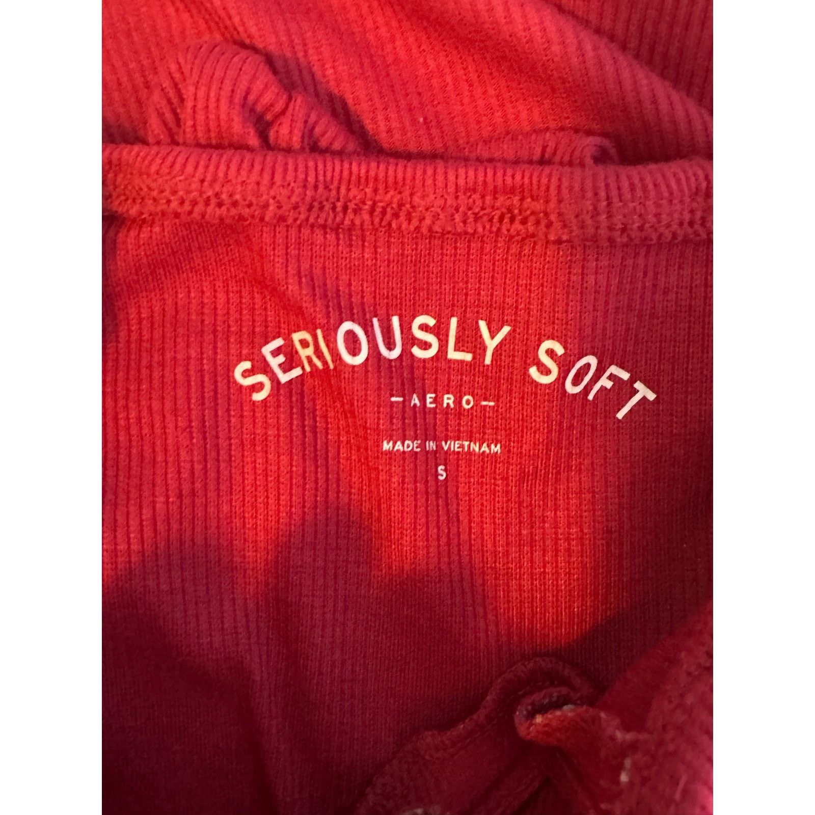 Aeropostale Seriously Soft red off the Shoulder tank top size Small Size S / US 4 / IT 40 - 3 Thumbnail