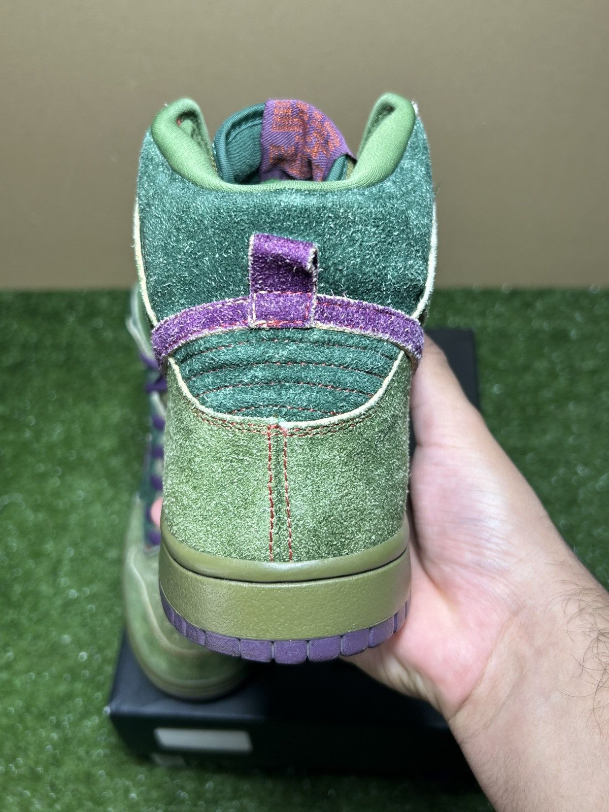 Nike Nike SB Skunk 420 Size US 10 / EU 43 - 3 Thumbnail