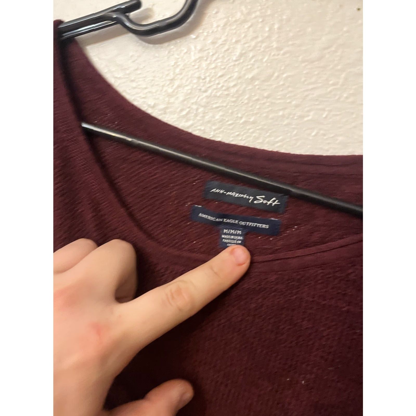 American Eagle Outfitters VINTAGE American Eagle Outfitters Womens Long Sleeve Knit T-Shirt Size Medium Maroon Basic 90s Fall Girls Size M / US 6-8 / IT 42-44 - 3 Thumbnail