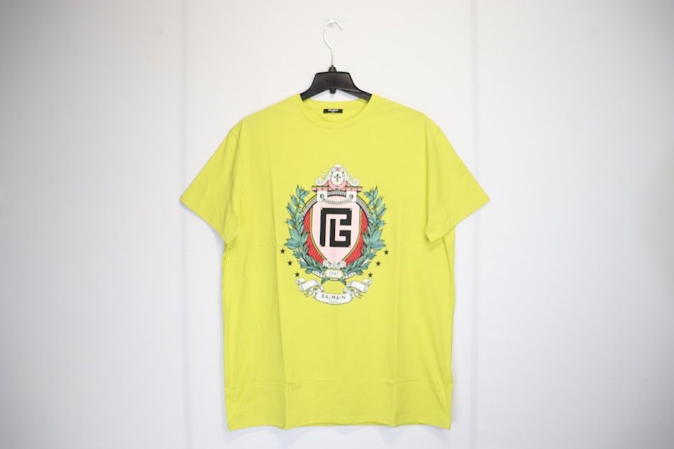 Balmain o1rshd1 Crest Logo T-Shirt / 374 Saint-Honore in Yellow Size US M / EU 48-50 / 2 - 1 Thumbnail