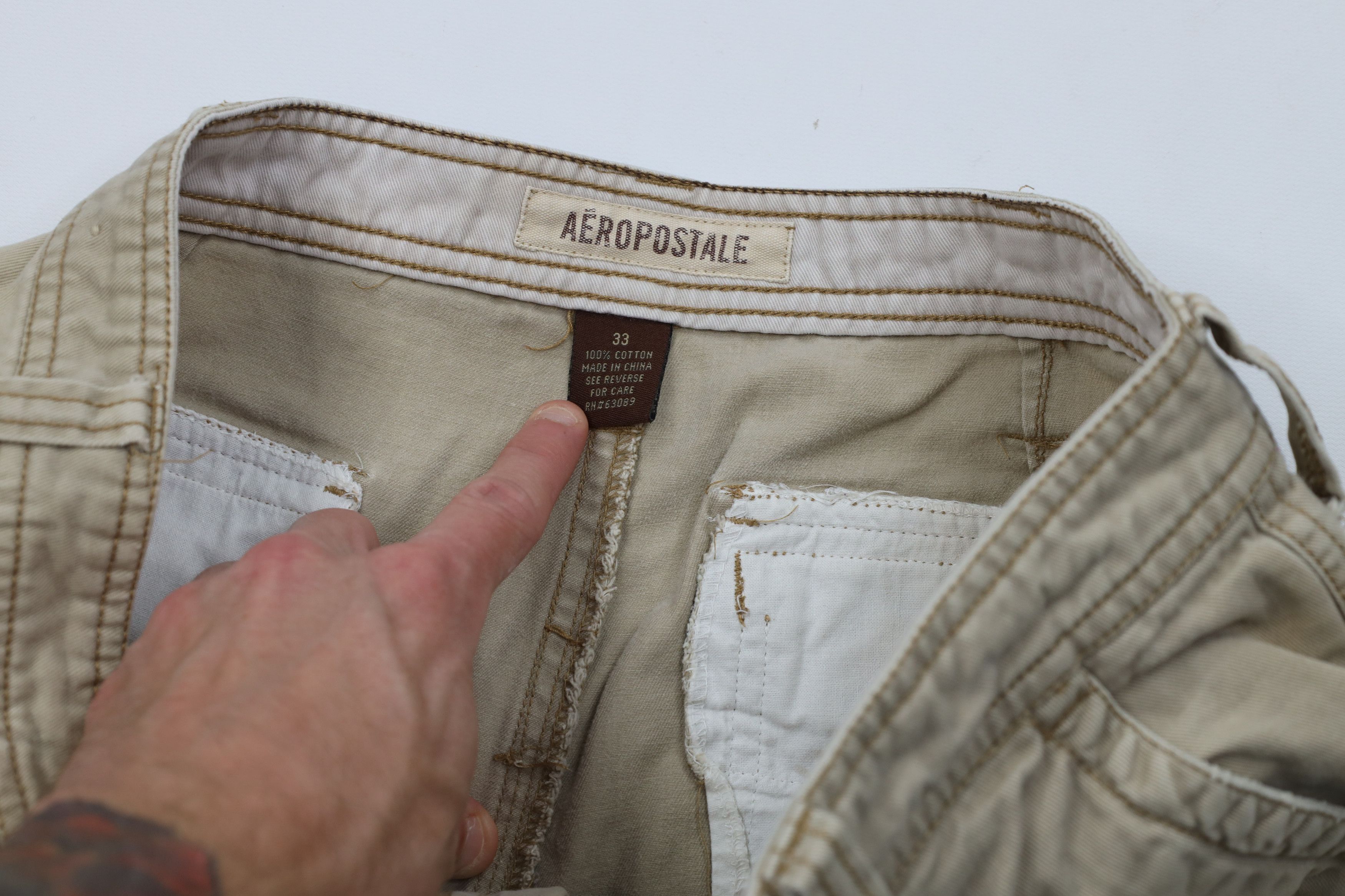 Aeropostale Vintage Aeropostale Heavyweight Cargo Shorts Beige Cotton Size US 33 - 7 Thumbnail