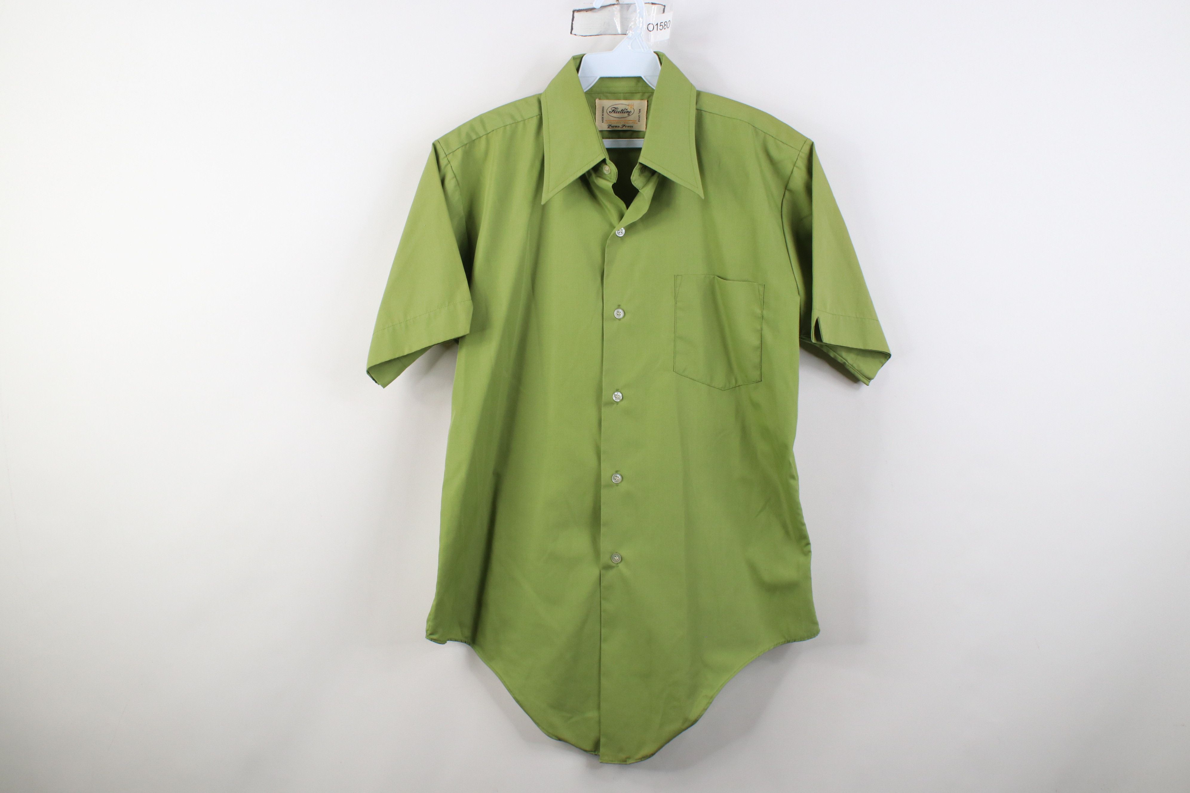 Vintage Vintage 70s Streetwear Short Sleeve Button Shirt Green Size US M / EU 48-50 / 2 - 1 Thumbnail