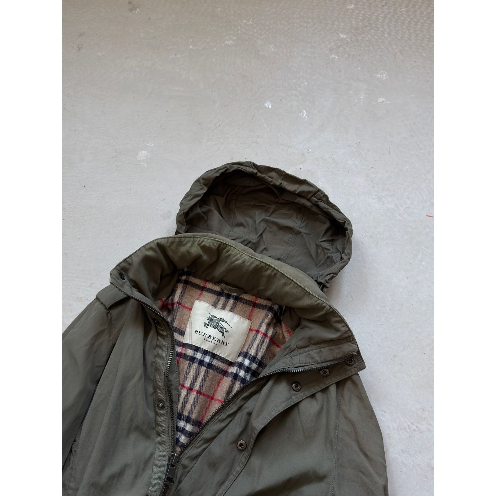 Burberry Burberry Military Olive Jacket Size US L / EU 52-54 / 3 - 5 Thumbnail