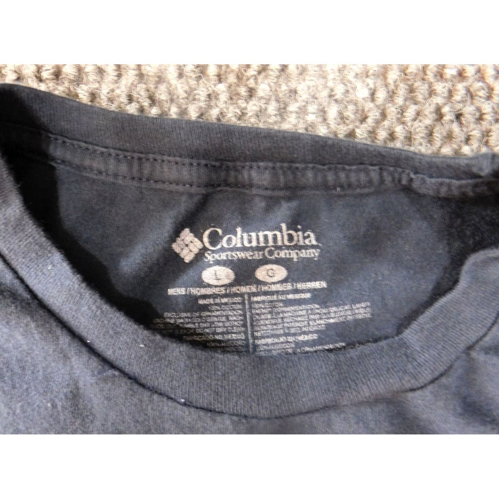 Vintage Columbia Mens T-Shirt Regular Large Blue Logo Shirt Short Sleeve Crew Neck Knit Cotton Breathable Classic Outdoors Size US L / EU 52-54 / 3 - 6 Thumbnail