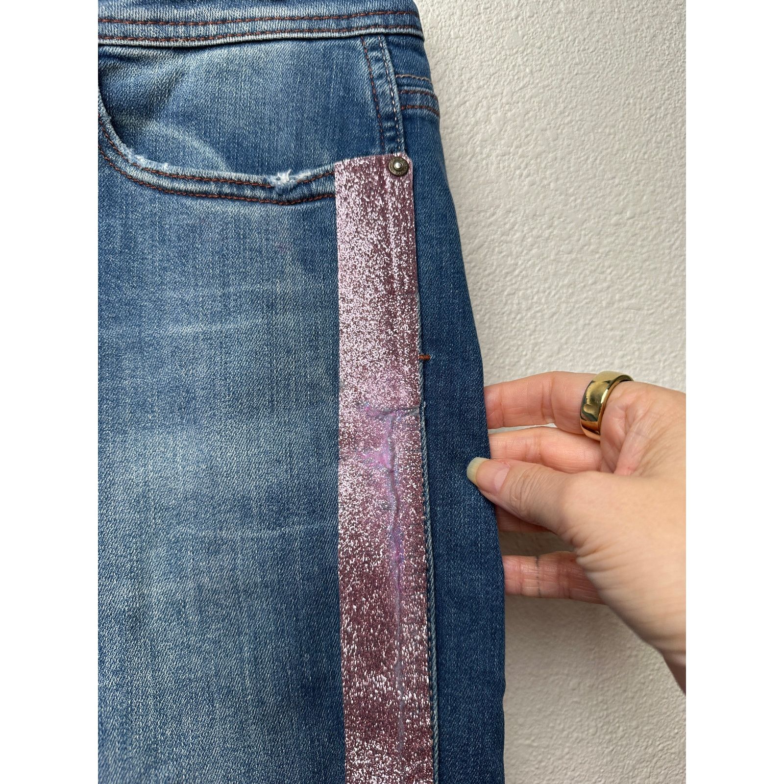 Zara Zara Jeans Medium Wash Womens US 8 Pink Glitter Size 30" / US 8 / IT 44 - 6 Thumbnail