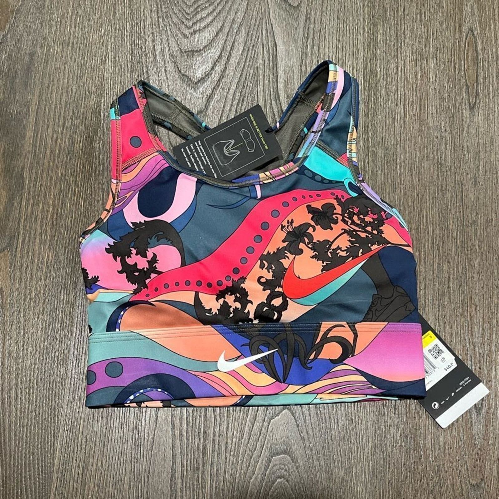 Nike NWT Nike Swoosh Icon Clash Longline Printed Sports Bra Sz S Size S / US 4 / IT 40 - 1 Thumbnail