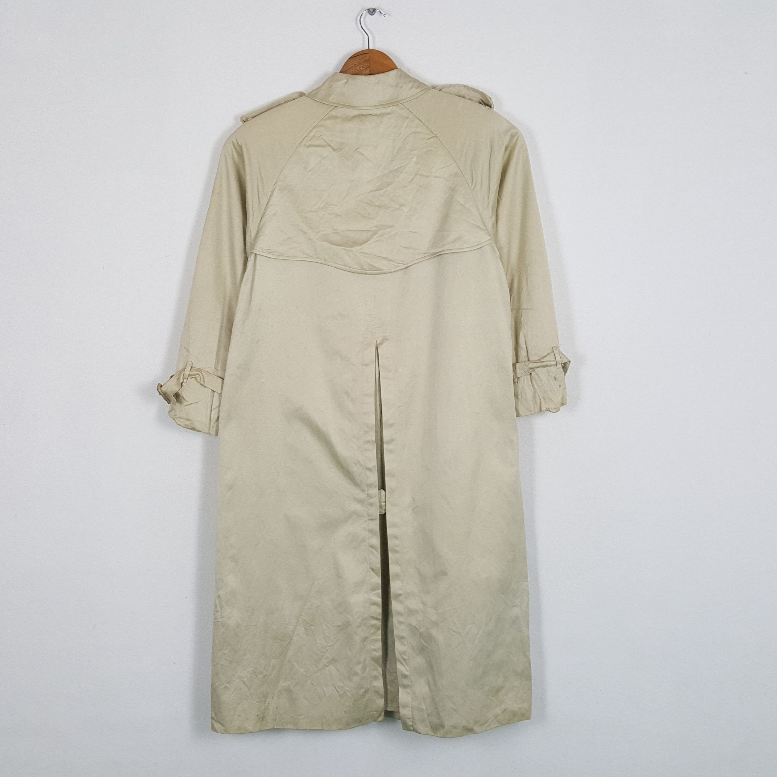 Vintage Burberry's Fashion Brand Style Trench Coat Jacket