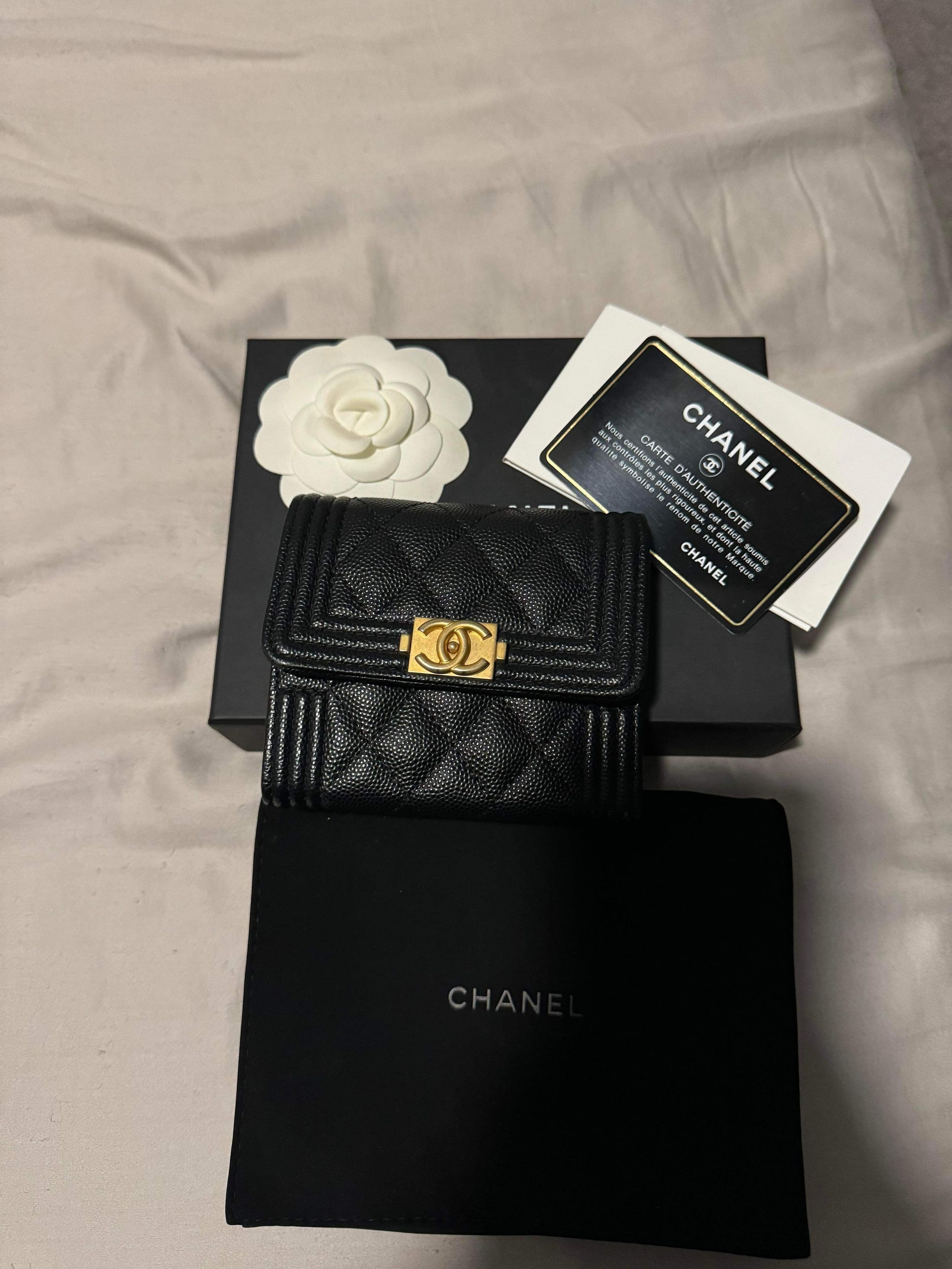 Chanel Chanel Caviar Le Boy Trifold Wallet Leather Short Wallet Size ONE SIZE - 1 Thumbnail