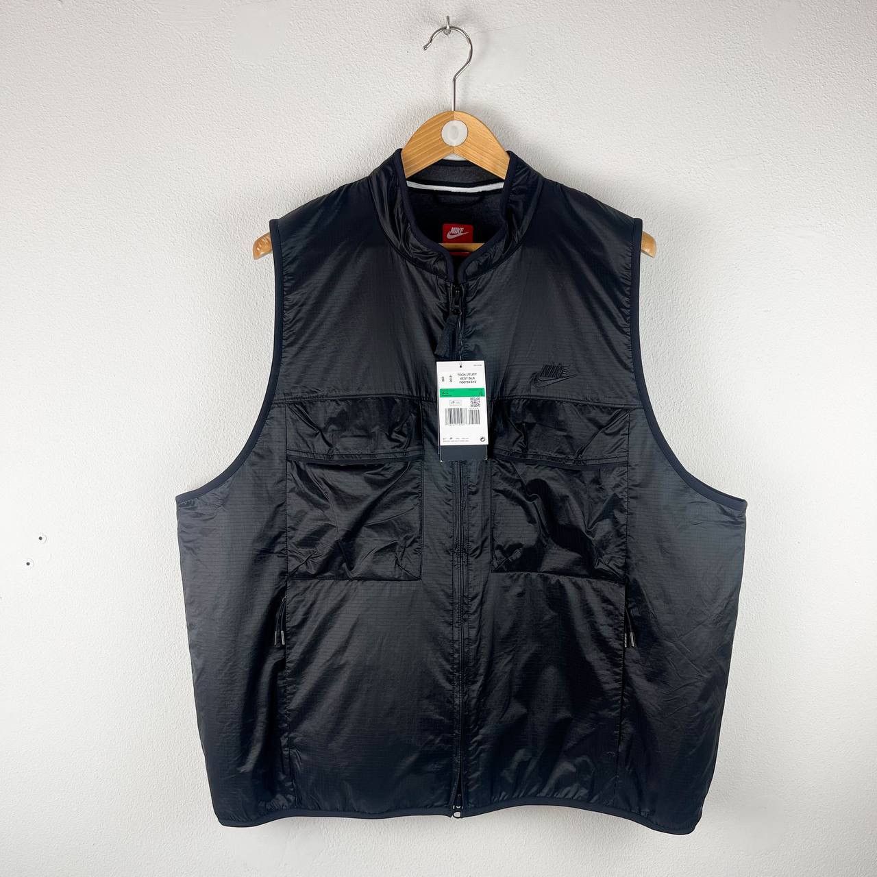 Nike Nike vests New size XL Size 50L - 1 Thumbnail