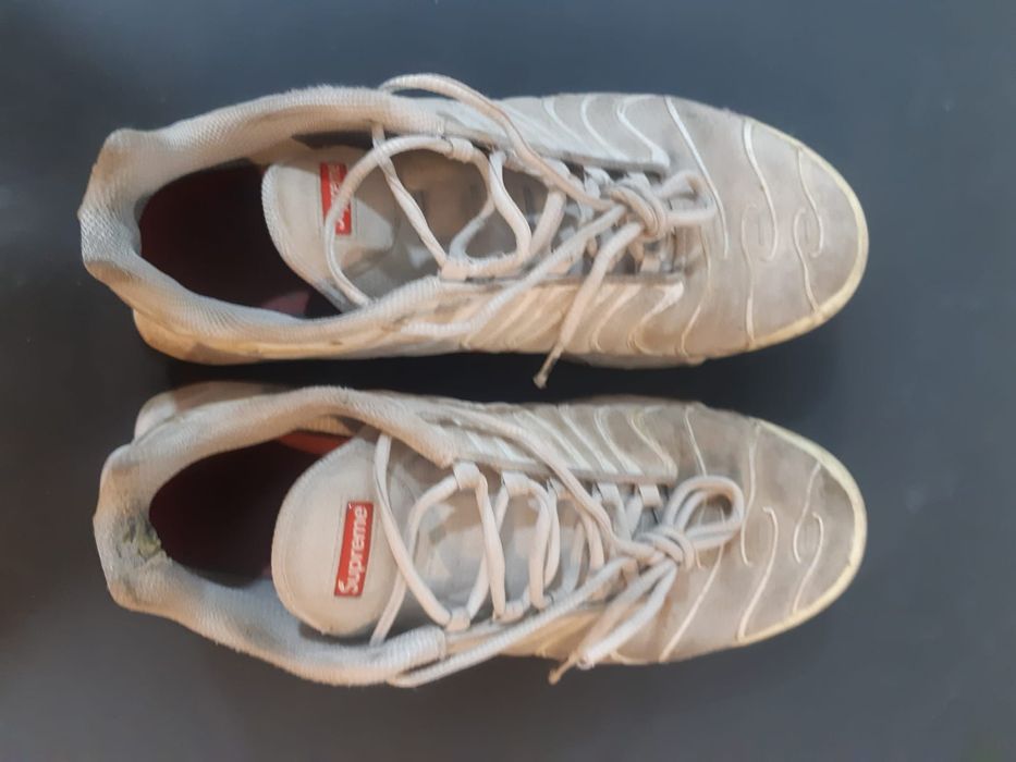 supreme air max plus tn white