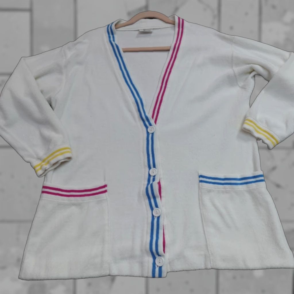 Vintage VINTAGE American Vintage Cardigan Sweater Womens Small White Terry Cotton Blend Pockets Button V-Neck Long Sleeve Women S Size S / US 4 / IT 40 - 1 Thumbnail
