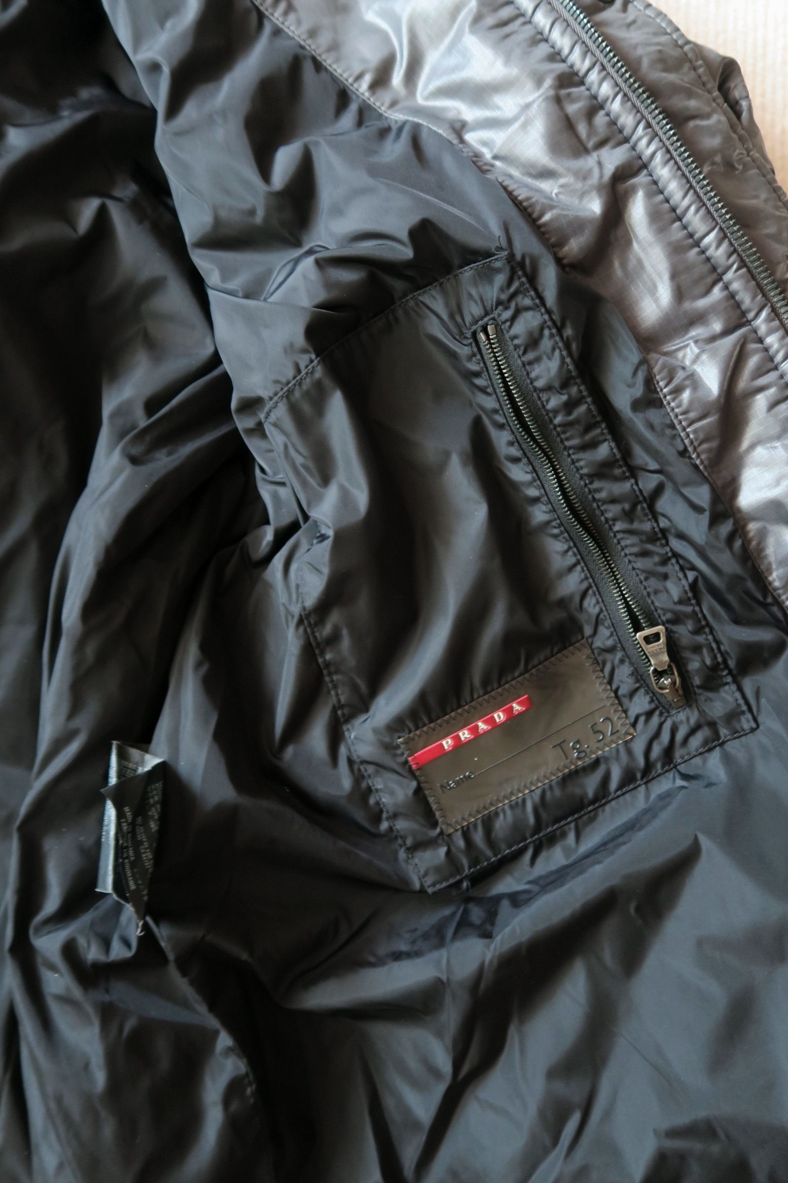 Prada Prada Quilted Puffer Down Hooded Jacket (Art. SGA829) Size US L / EU 52-54 / 3 - 13 Thumbnail
