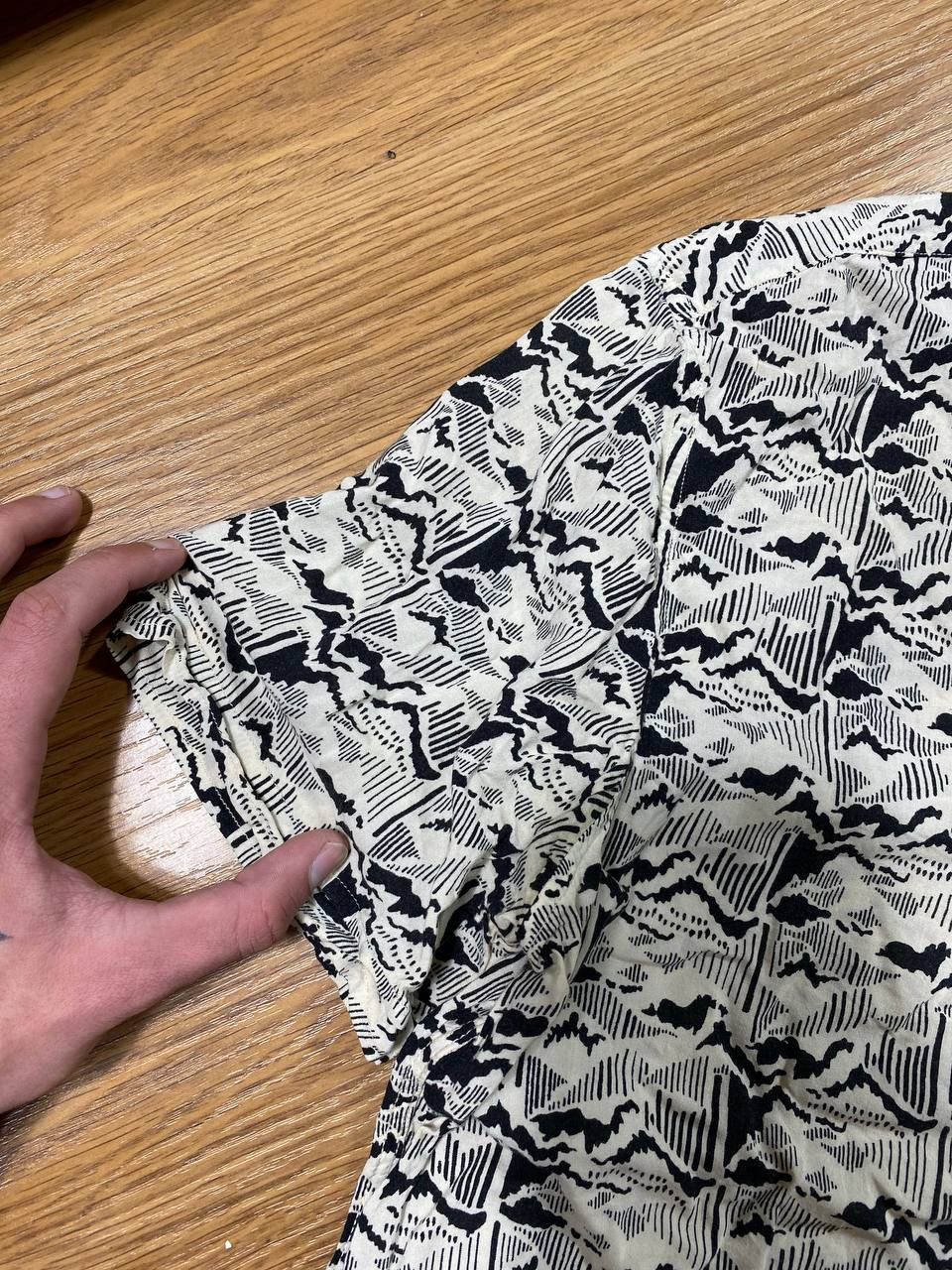 Allsaints Hawaiian shirt allsaints streetwear y2k shirt Size US S / EU 44-46 / 1 - 4 Thumbnail