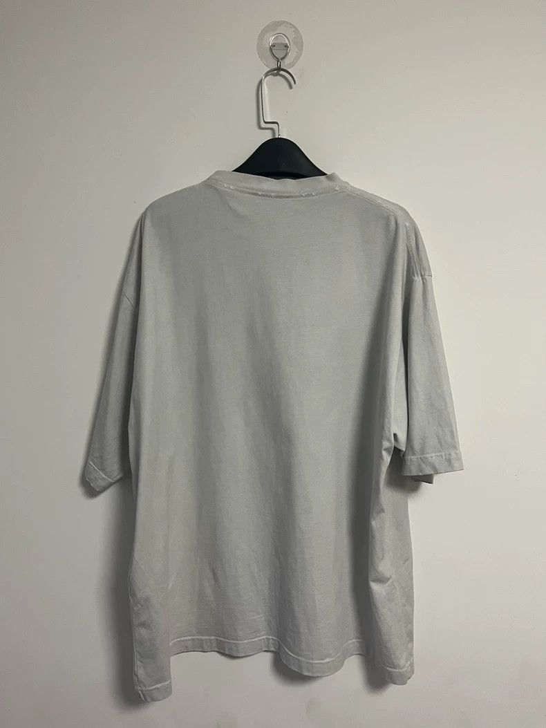Balenciaga Balenciaga Making old short-sleeved T-shirts with grey Des Size US S / EU 44-46 / 1 - 2 Thumbnail