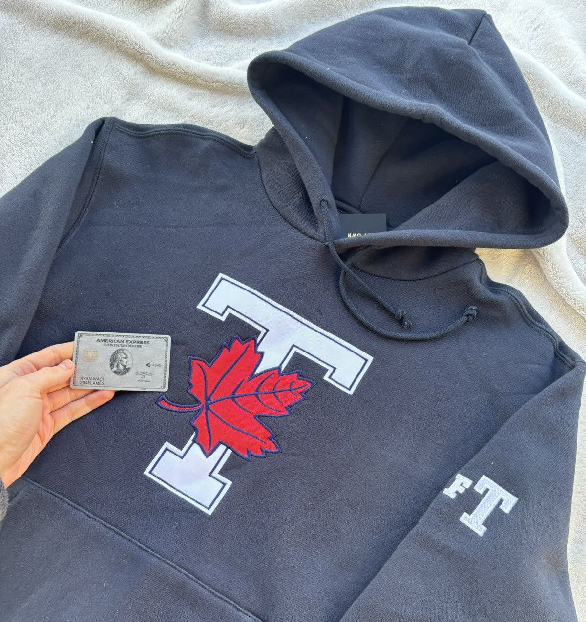 October's Very Own OVO x University of Toronto Navy Hoodie Size US M / EU 48-50 / 2 - 2 Thumbnail