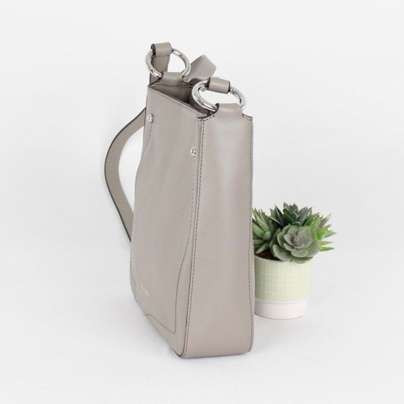 Rebecca Minkoff NWT REBECCA MINKOFF Jody Leather Feed Bag w/Dust Bag Size ONE SIZE - 6 Thumbnail