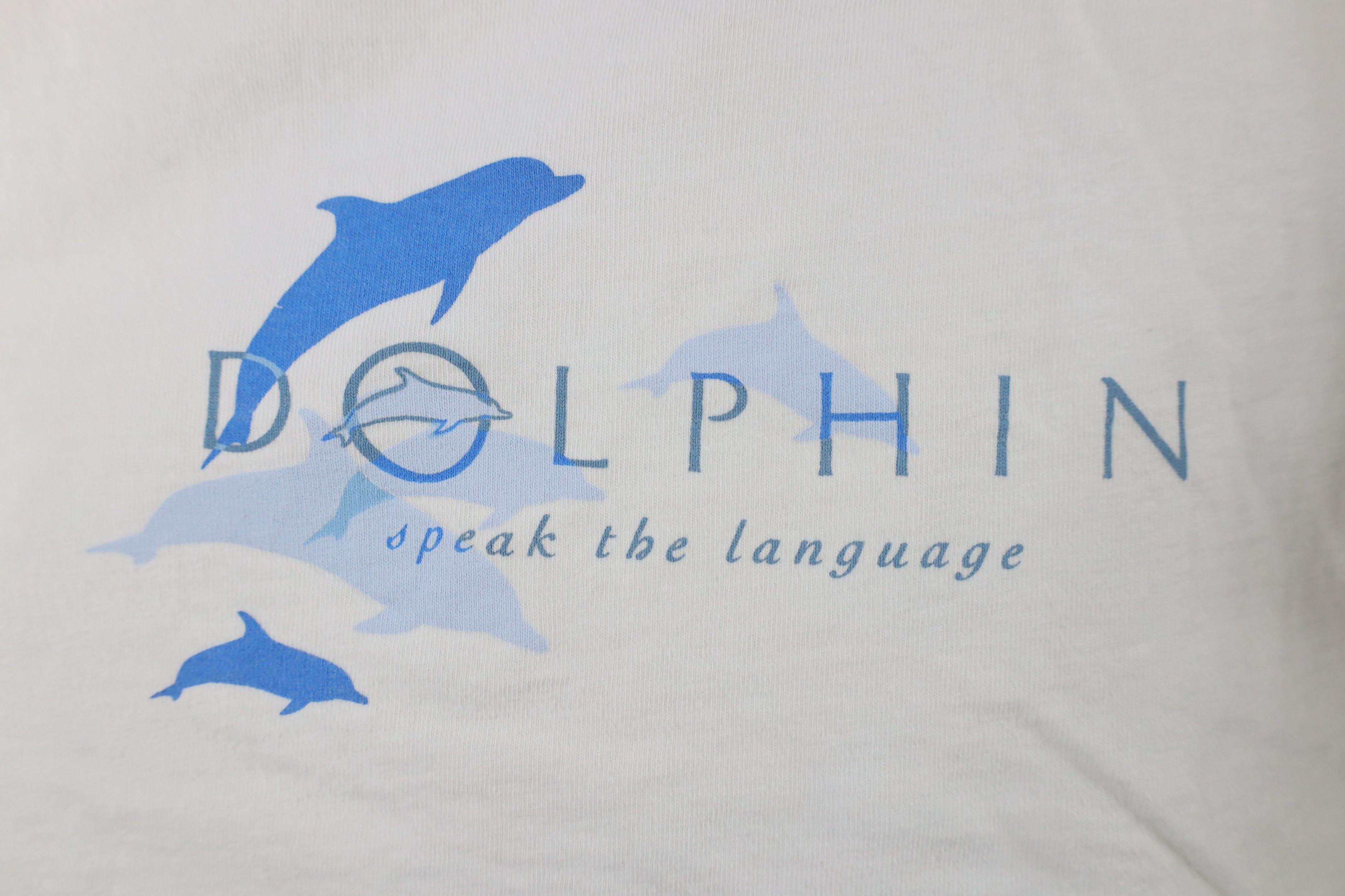 Vintage 90s Sea World Out Dolphin Cropped T-Shirt White