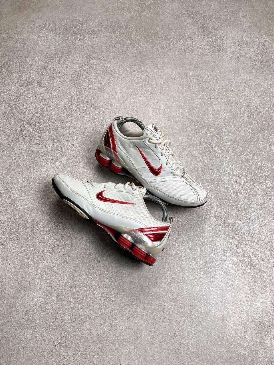 Nike × Vintage Vintage Nike Shox Low Leather Sneakers Y2K US 9 Size US 9 / EU 42 - 8 Thumbnail