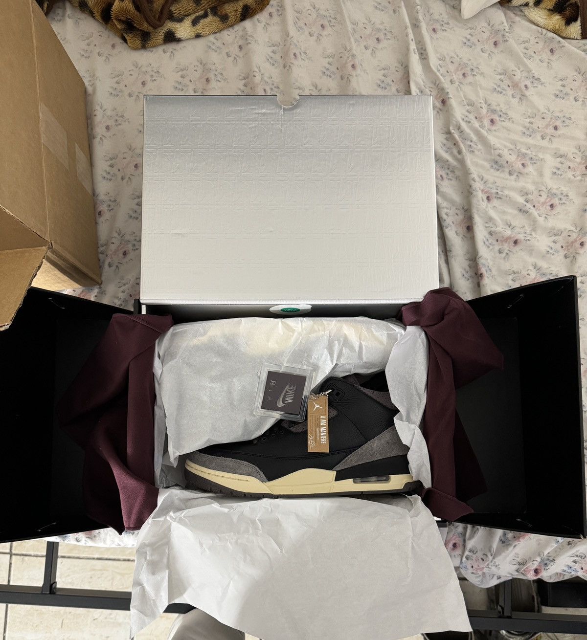 A Ma Maniere × Jordan Brand Nike Air Jordan 3 A Ma Maniere WYWS Size US 9.5 / EU 42-43 - 1 Thumbnail