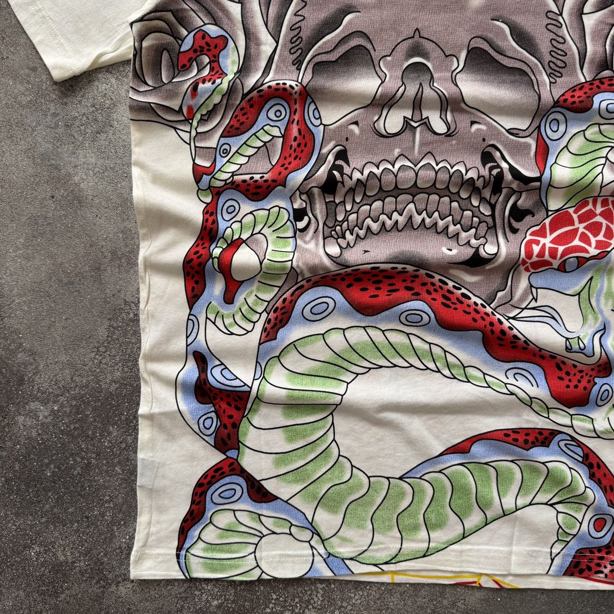 Christian Audigier Christian Audigier (Ed Hardy) Y2K Rhinestones Skulls T-Shirt Size US XL / EU 56 / 4 - 10 Thumbnail