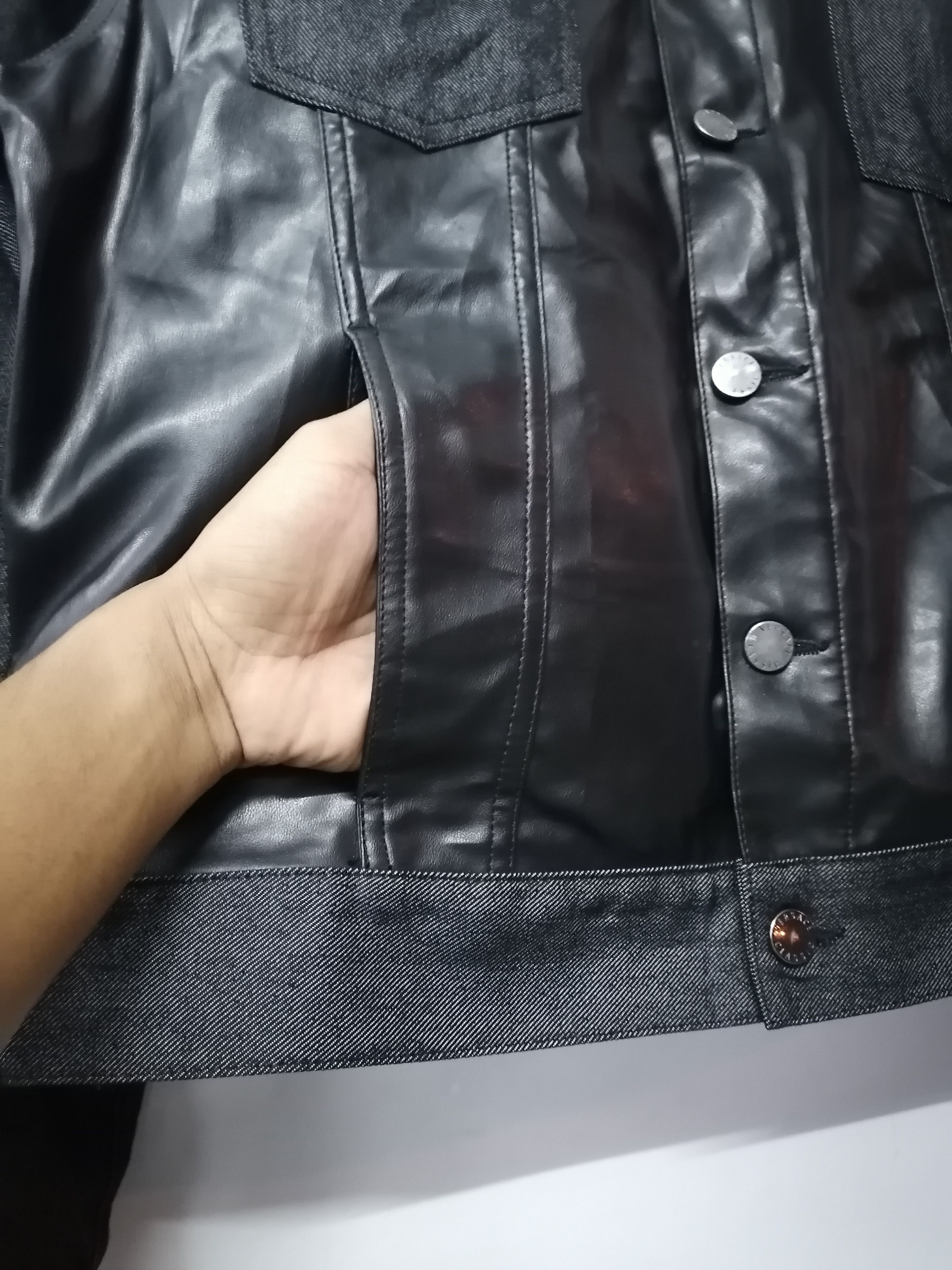 Versace × Versace Jeans Couture Vintage Versace Classic Hybrid Trucker Jackets Size US L / EU 52-54 / 3 - 5 Thumbnail