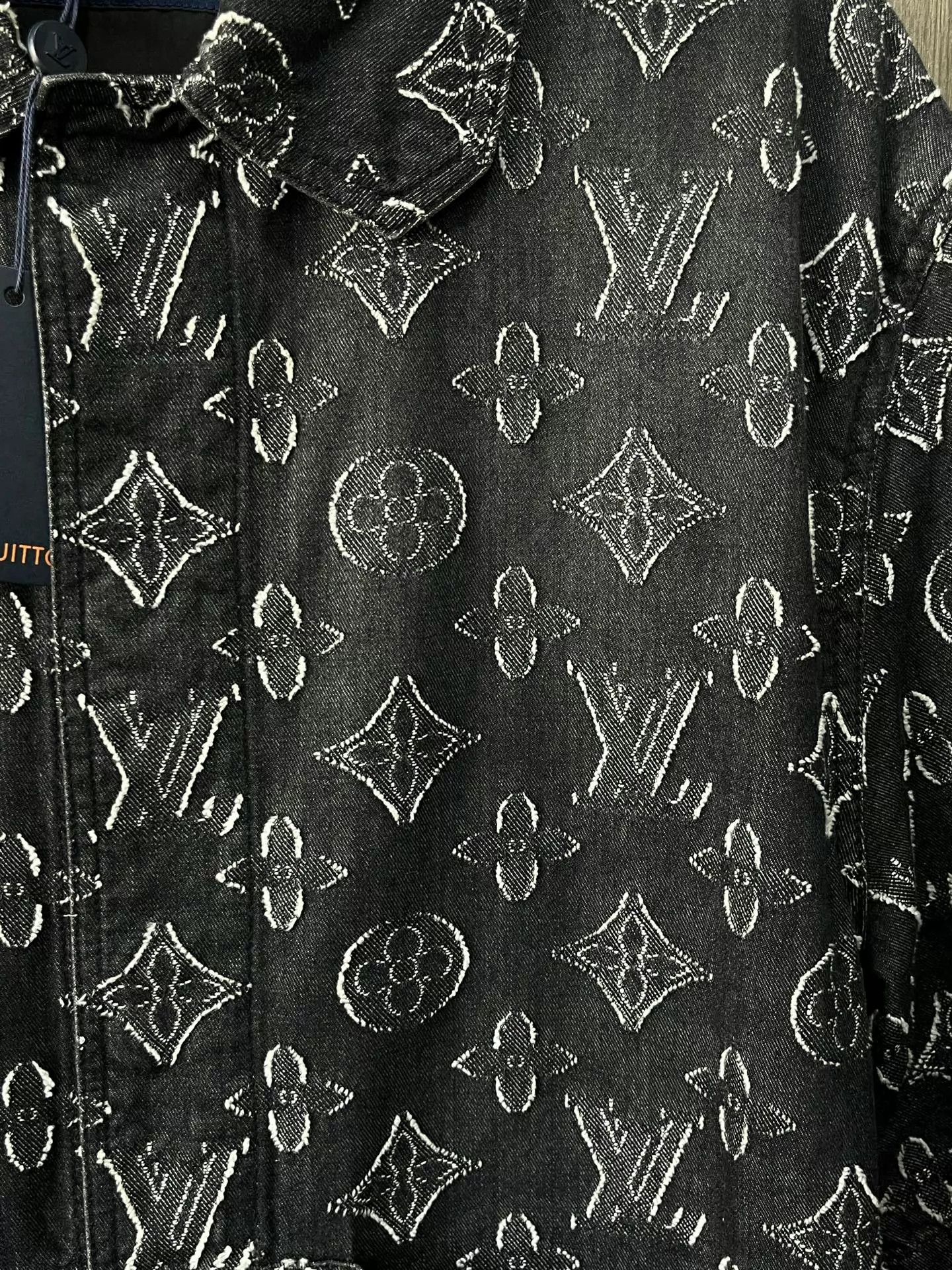 Louis Vuitton LOUIS VUITTON Size US L / EU 52-54 / 3 - 6 Thumbnail