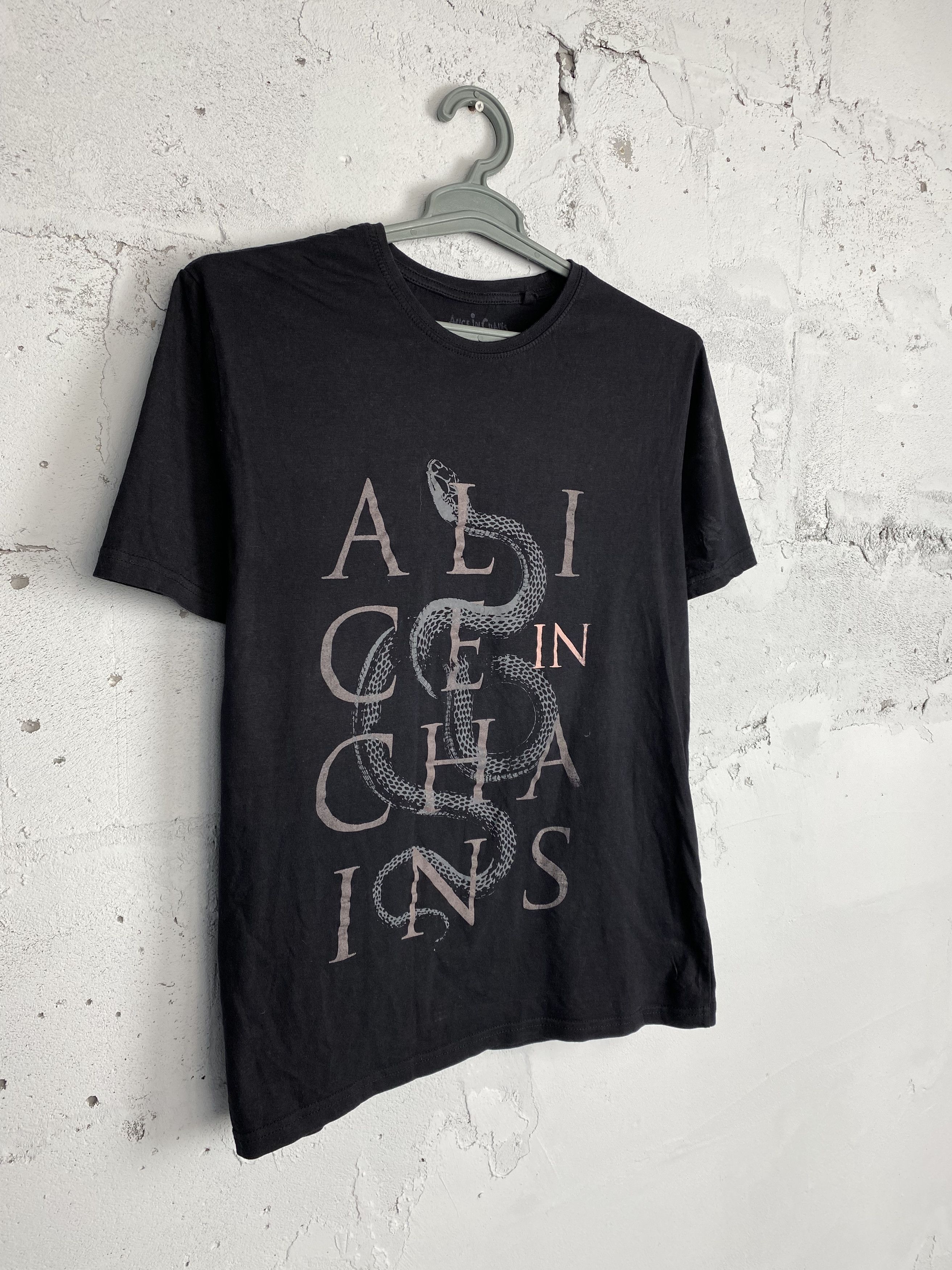 Band Tees × Vintage Vintage Alice In Chains T Shirt Size US XL / EU 56 / 4 - 2 Thumbnail