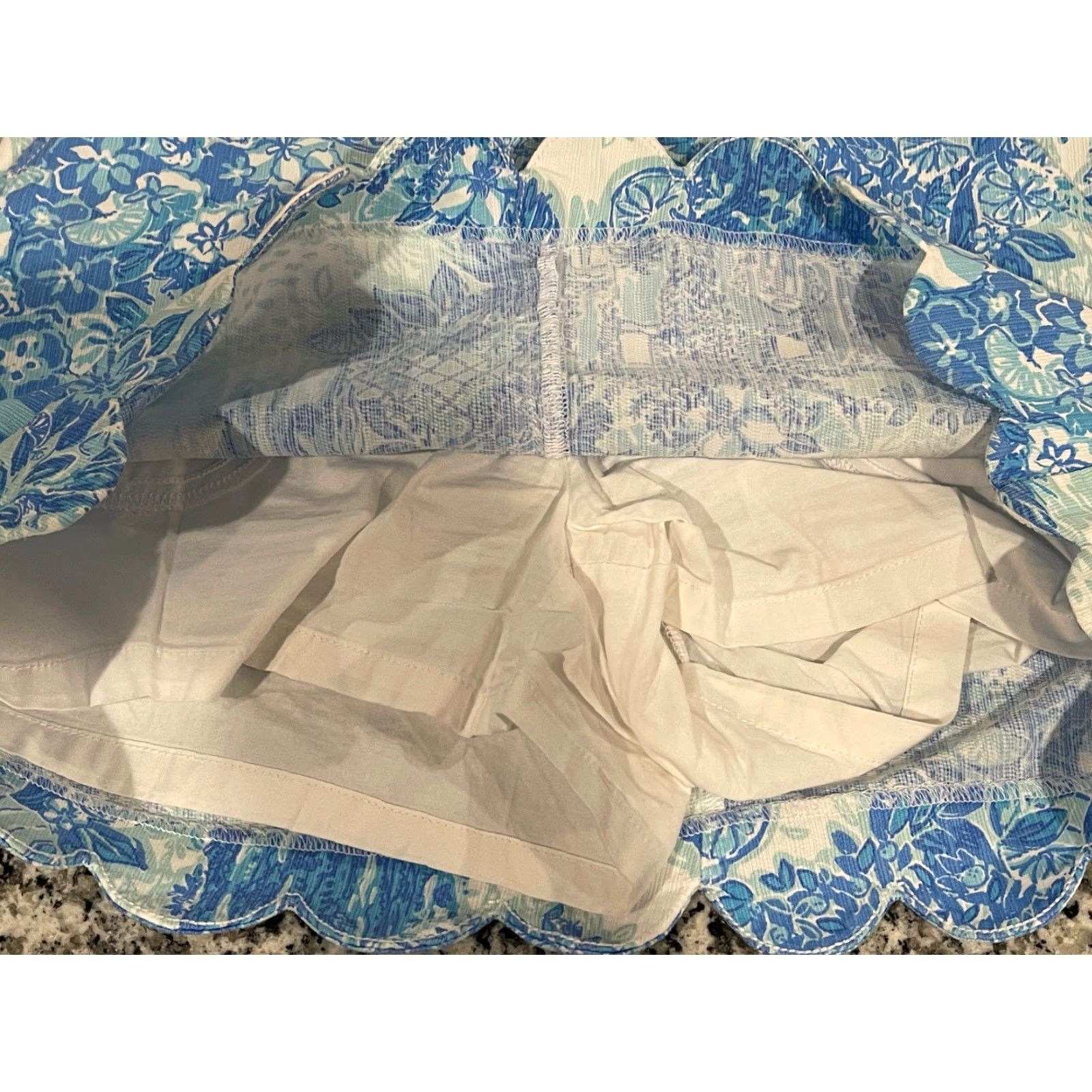 Lilly Pulitzer Lilly Pulitzer Skort Colette Toile Me About It Women's 2 Blue Lined Cotton Short Casual Travel Mens? No, Women. Size 26" / US 2 / IT 38 - 3 Thumbnail
