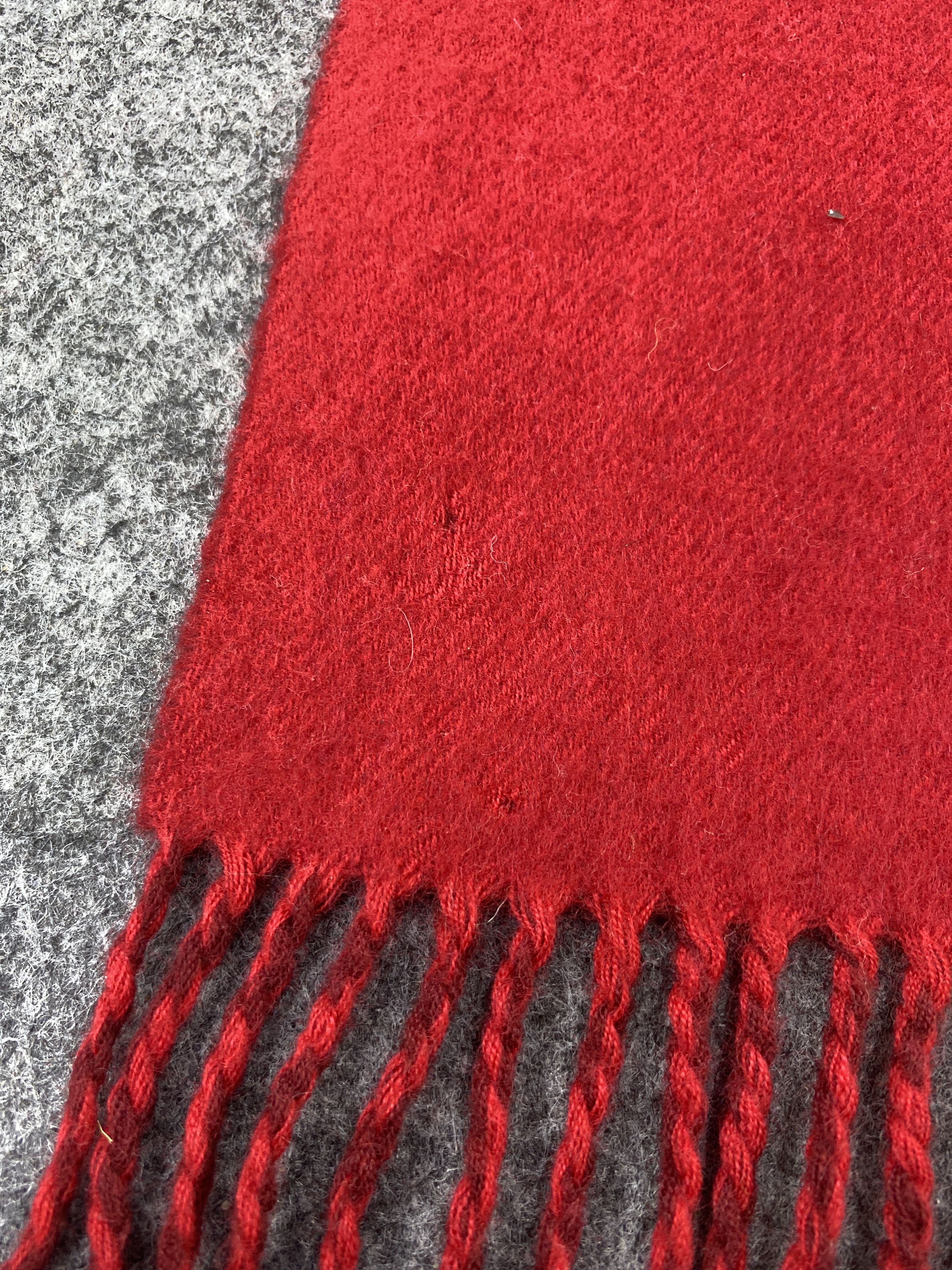 Pringle Of Scotland Pringle Scarf / Muffler / Neckwear -T1038 Size ONE SIZE - 9 Thumbnail