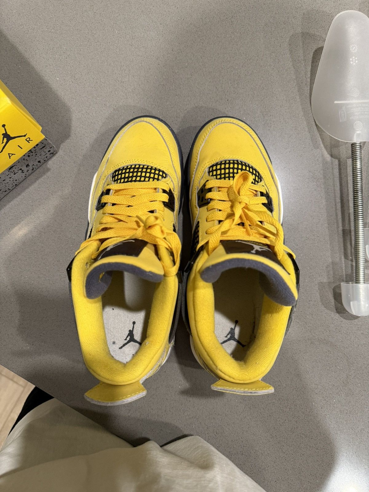 Jordan Brand Jordan 4 lightning Size US 6 / EU 39 - 5 Thumbnail