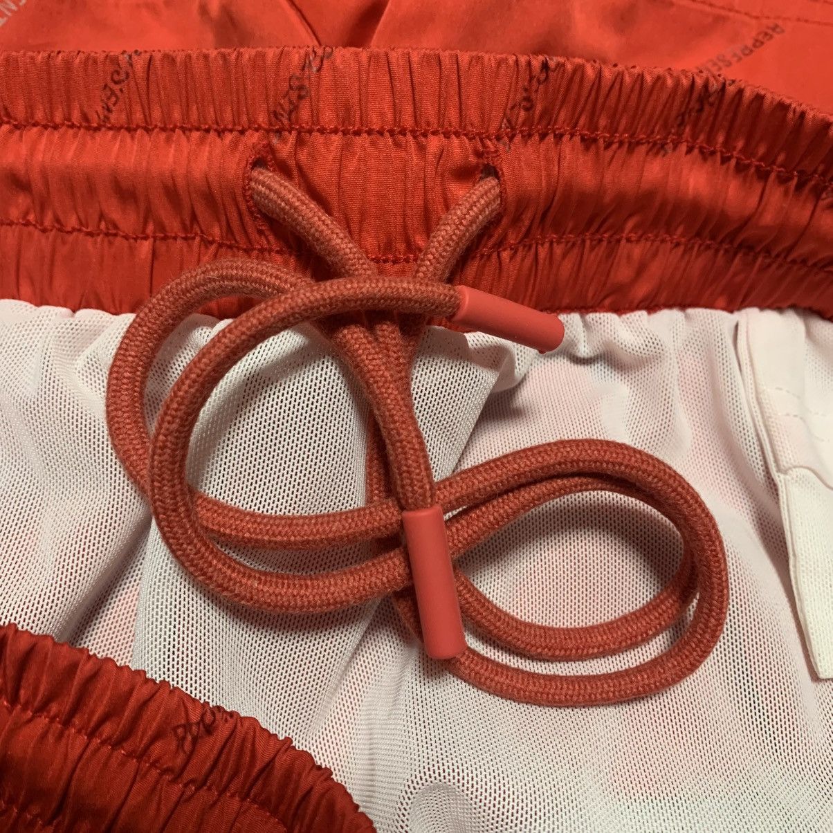 Represent Clo. Represent XS Swim Shorts Red Logo All Over Bottoms Size US 28 / EU 44 - 5 Thumbnail