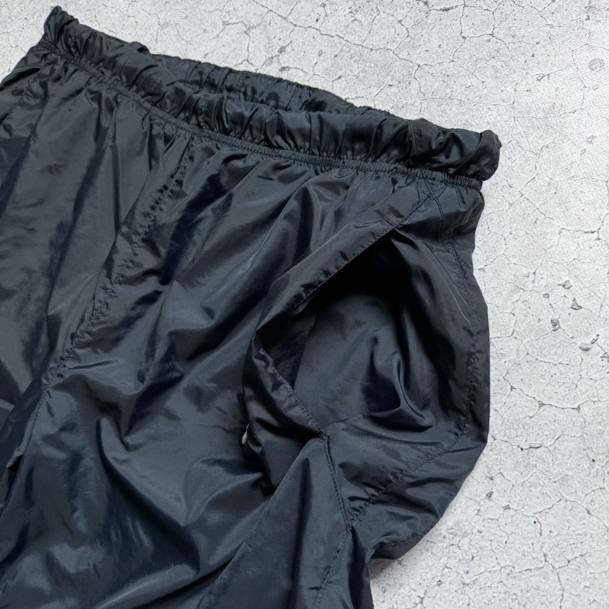 Nike × Vintage Nike Nylon Track Pants Vintage Pants Drill Y2K Joggers Size US 34 / EU 50 - 9 Thumbnail