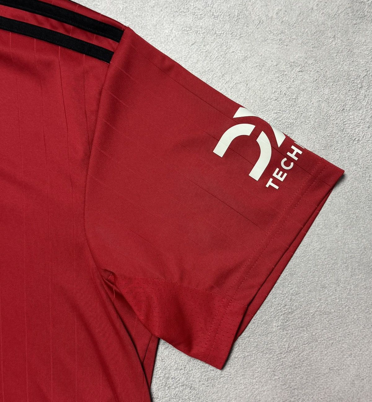 Adidas Manchester United 2022 2023 Home Shirt Soccer Jersey Adidas Size US XL / EU 56 / 4 - 6 Thumbnail